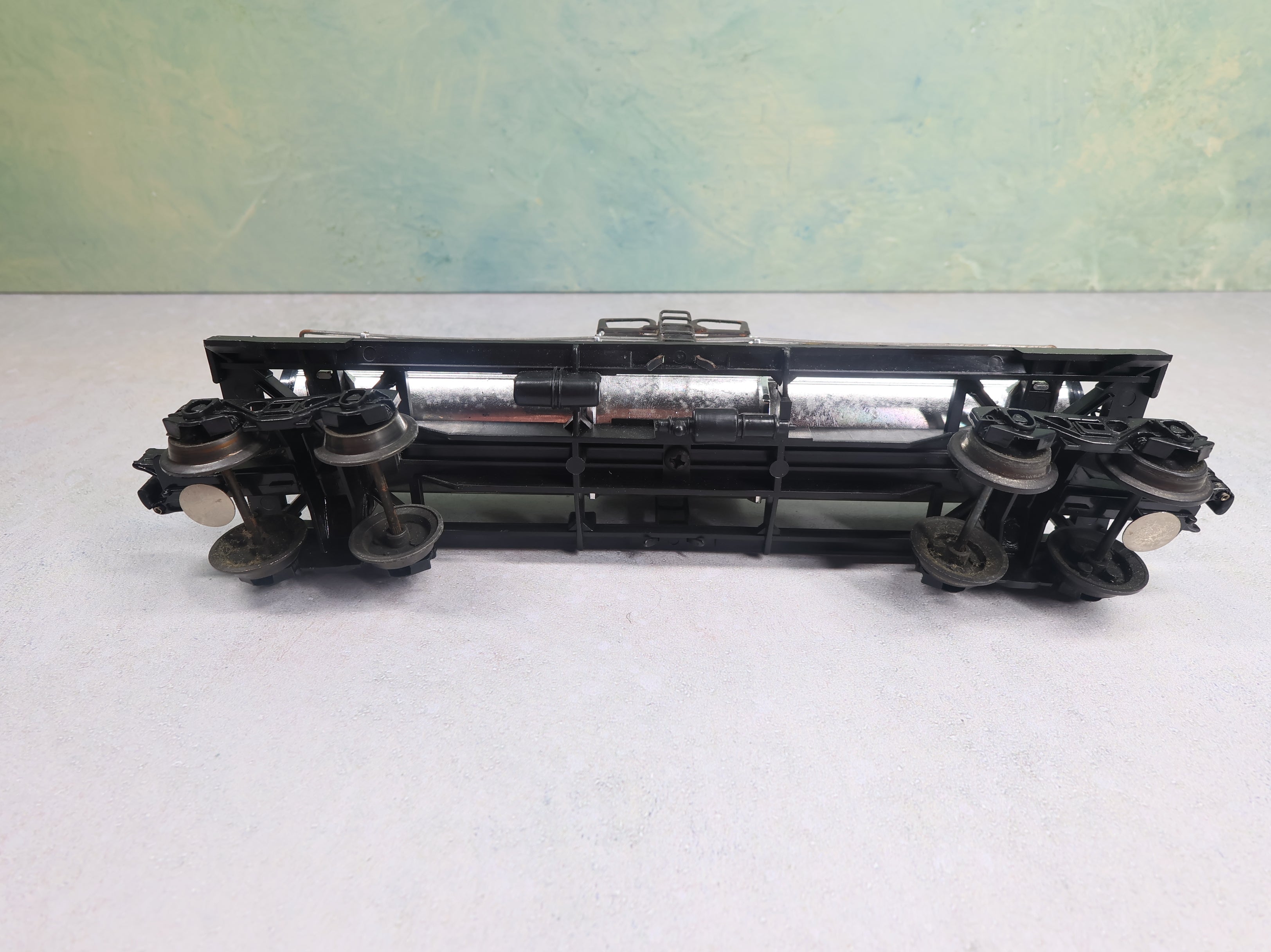 USED Lionel O Chemical Tank Car Borden GATX #9154