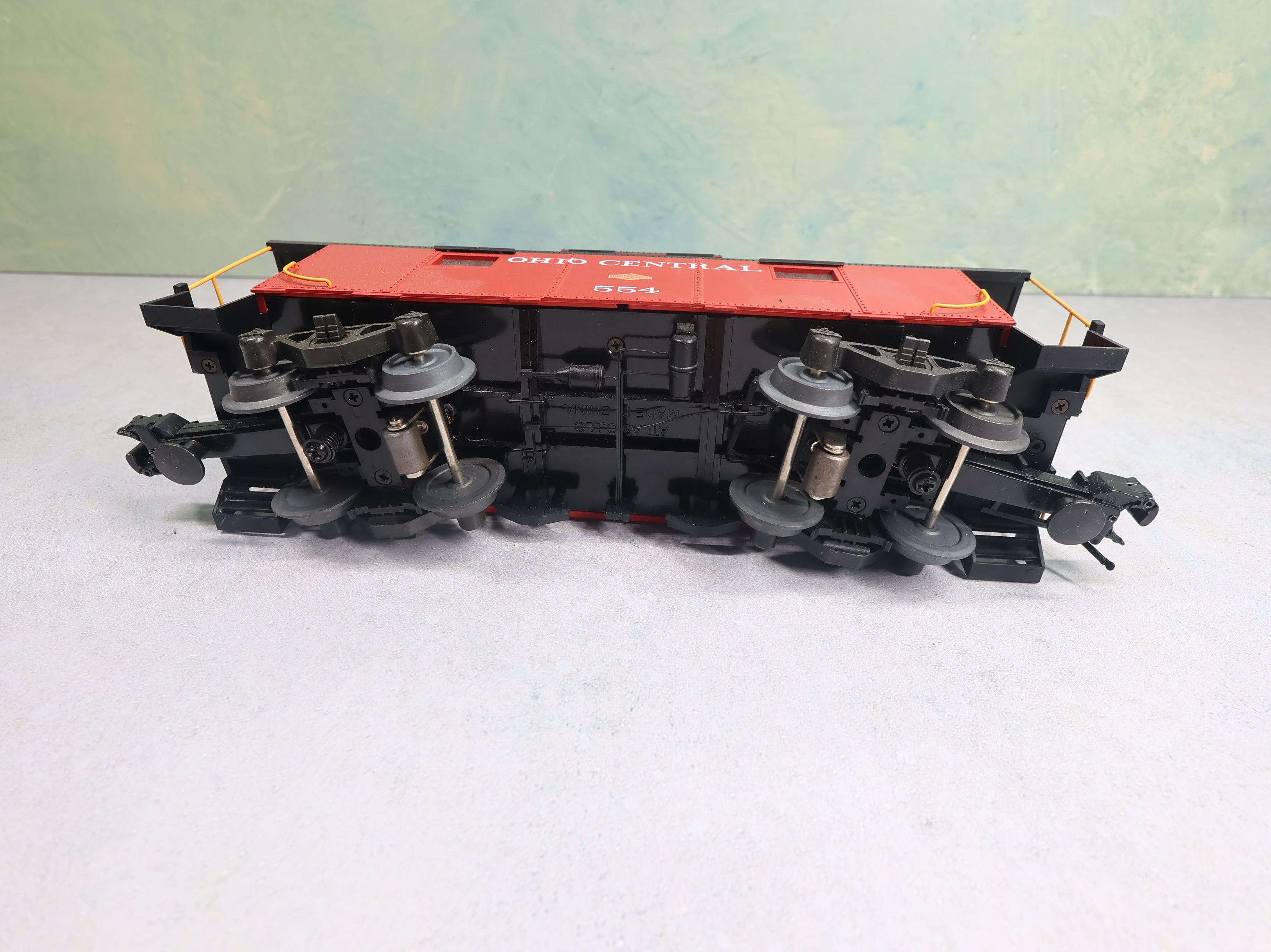 USED Atlas O Caboose Ohio Central #554 Custom