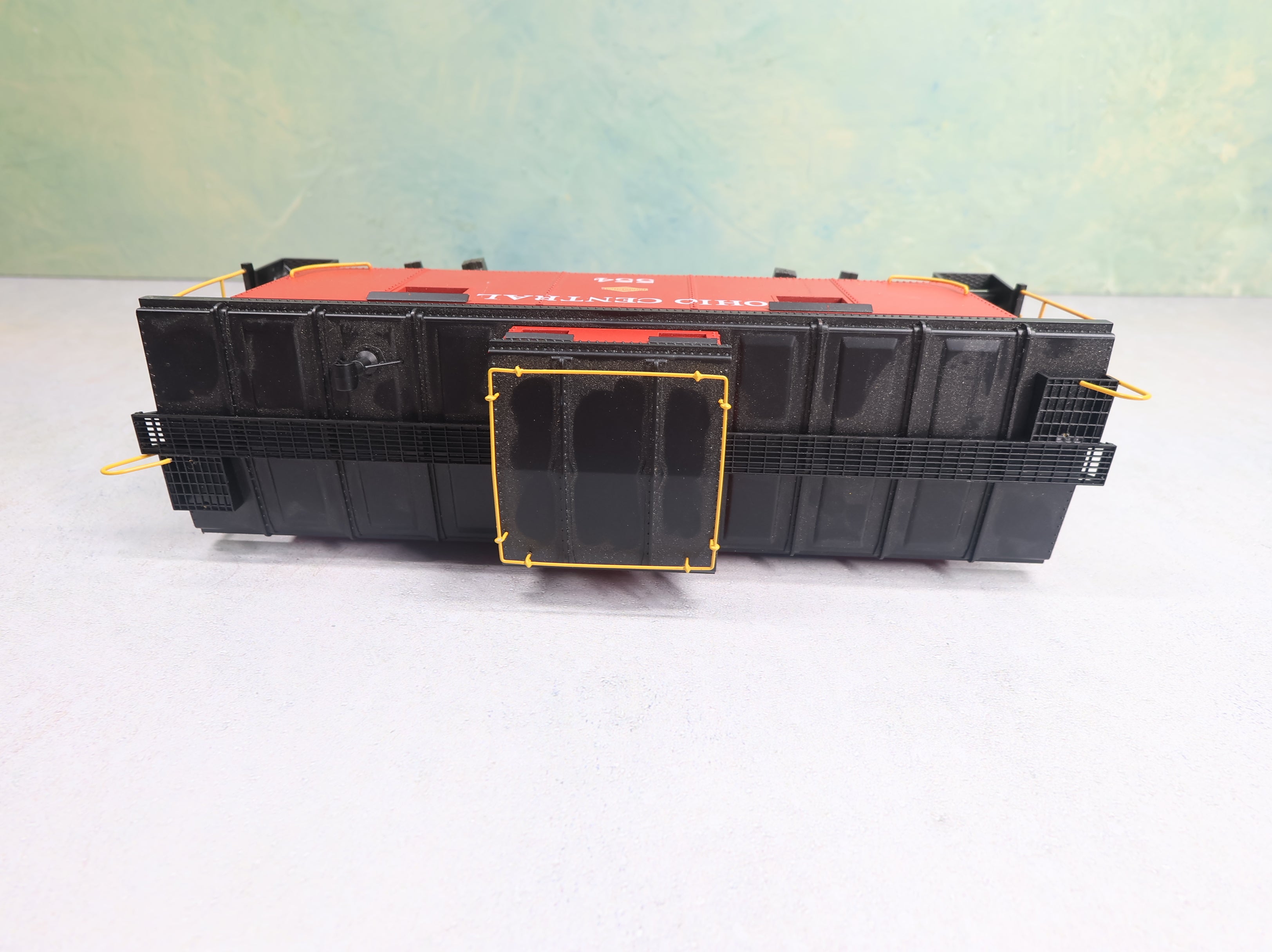 USED Atlas O Caboose Ohio Central #554 Custom