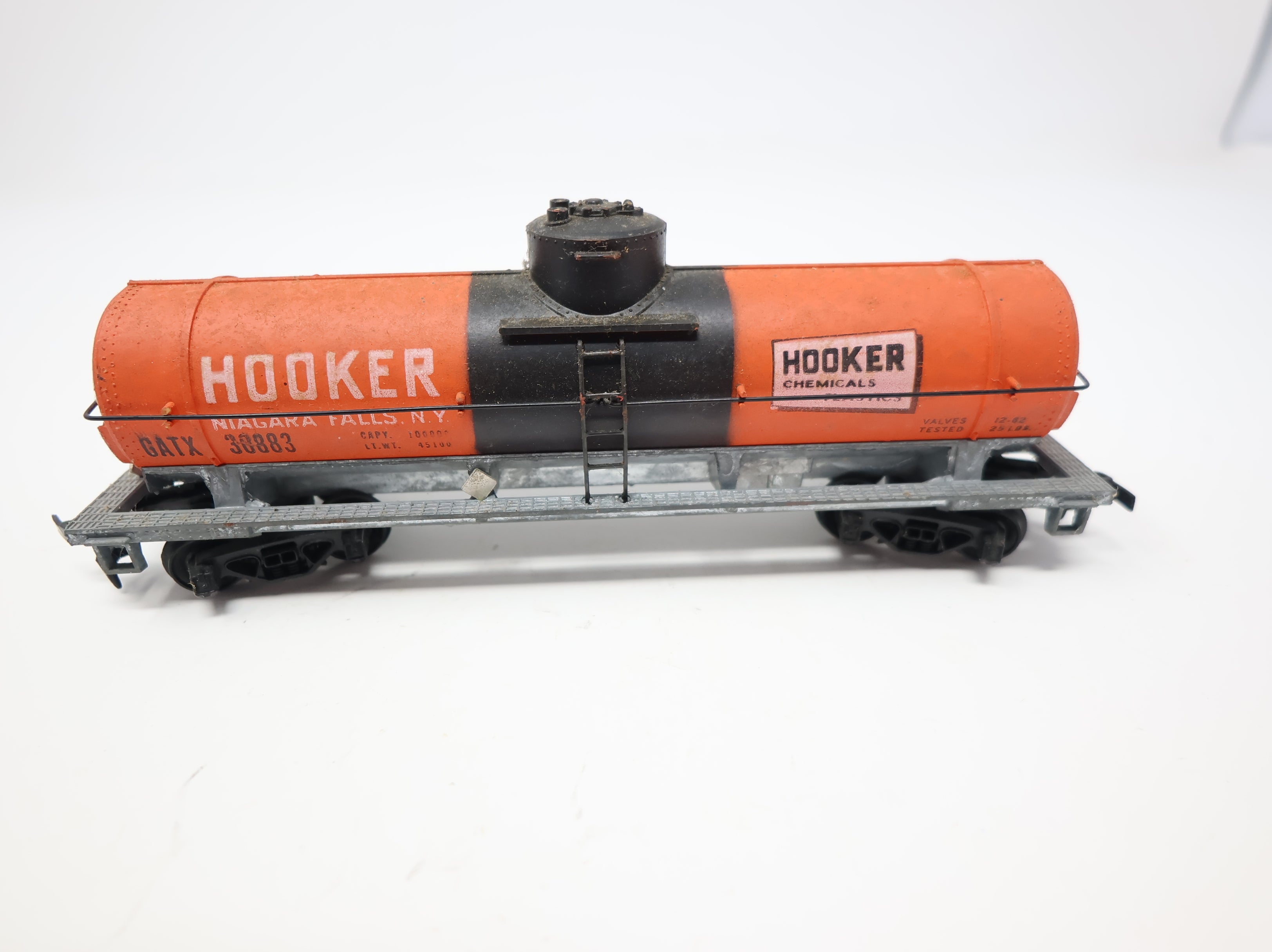 USED Roundhouse HO Scale Single Dome Tank Car Hooker GATX #30883