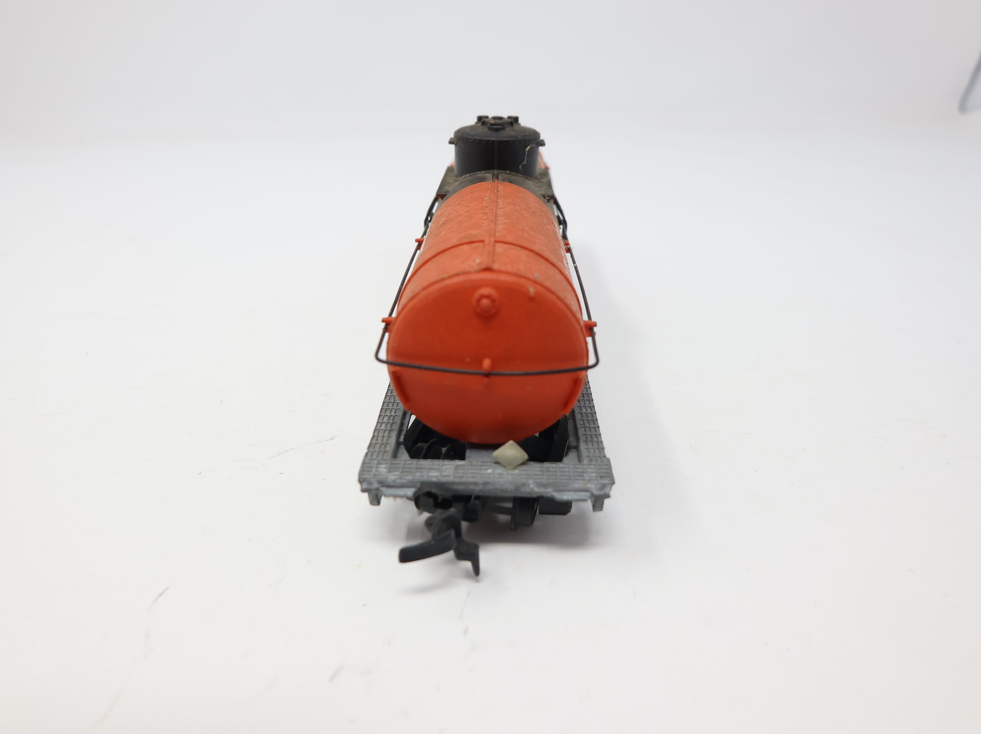 USED Roundhouse HO Scale Single Dome Tank Car Hooker GATX #30883