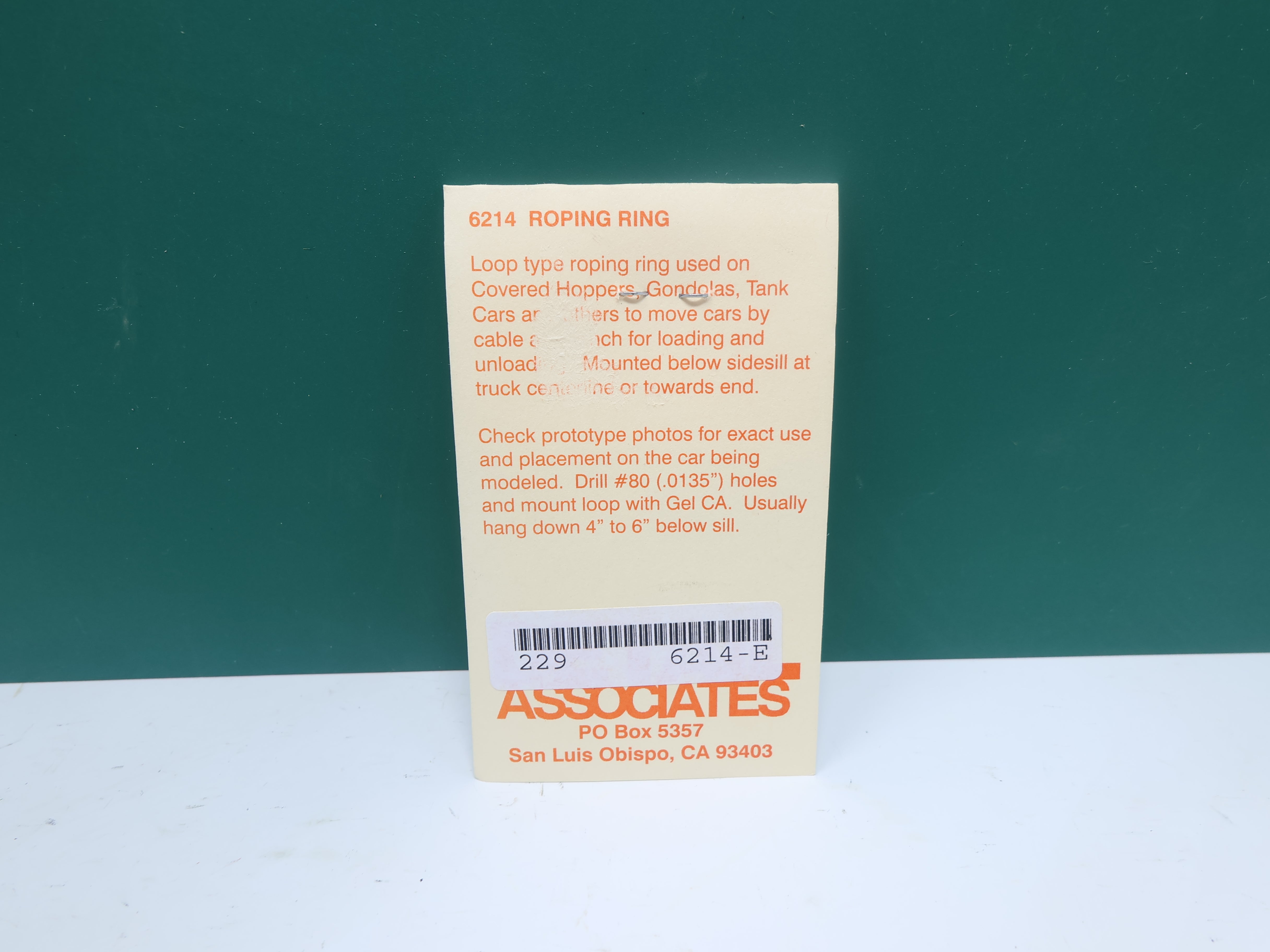 Details Associates 6214 HO Scale, Roping Ring - Loop Type, Wire Formed