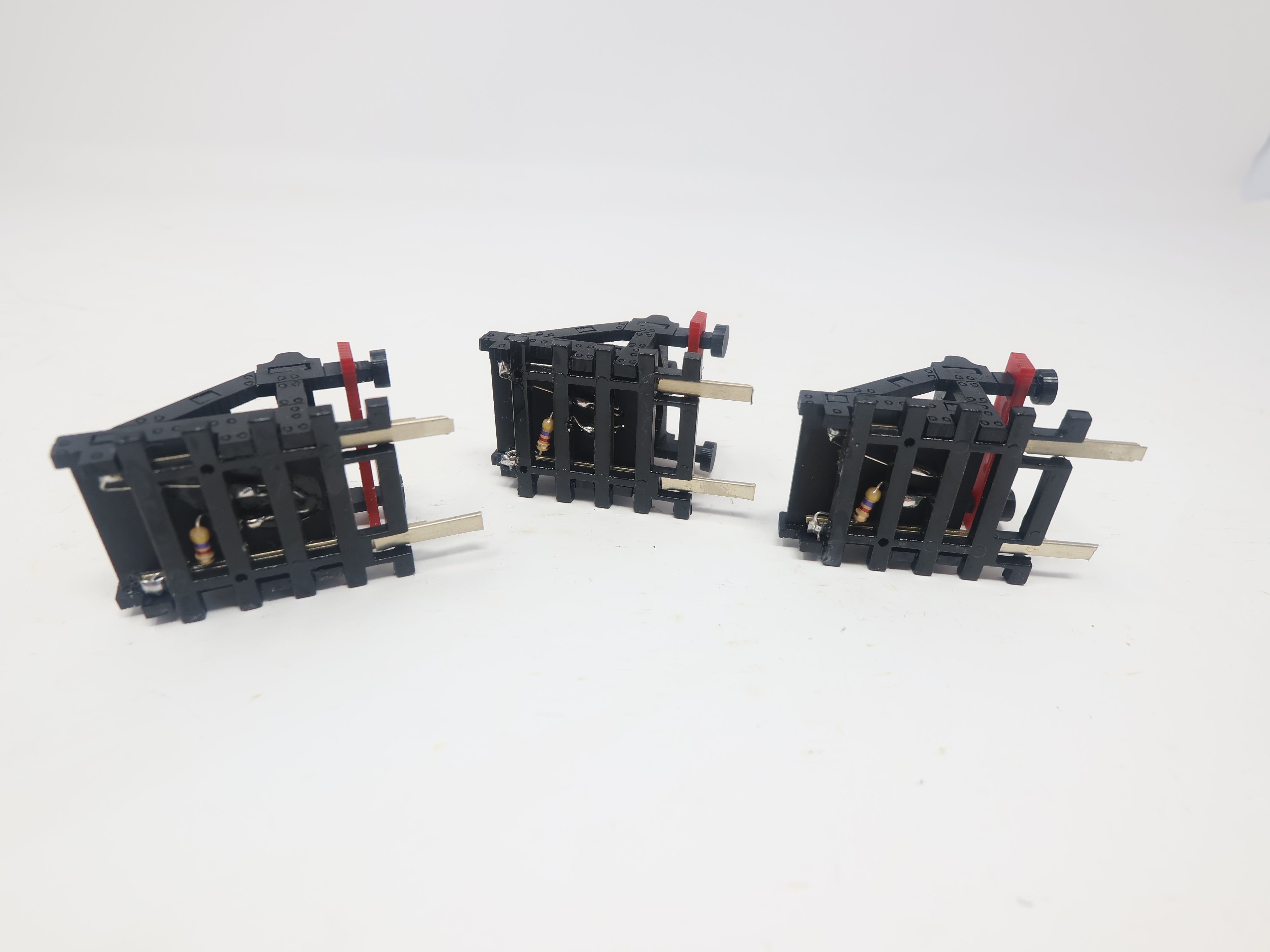 USED Bachmann, Proses BF-HO-01 HO Scale, Lot of 3 Buffer Stop w/ Light, DCC wireless