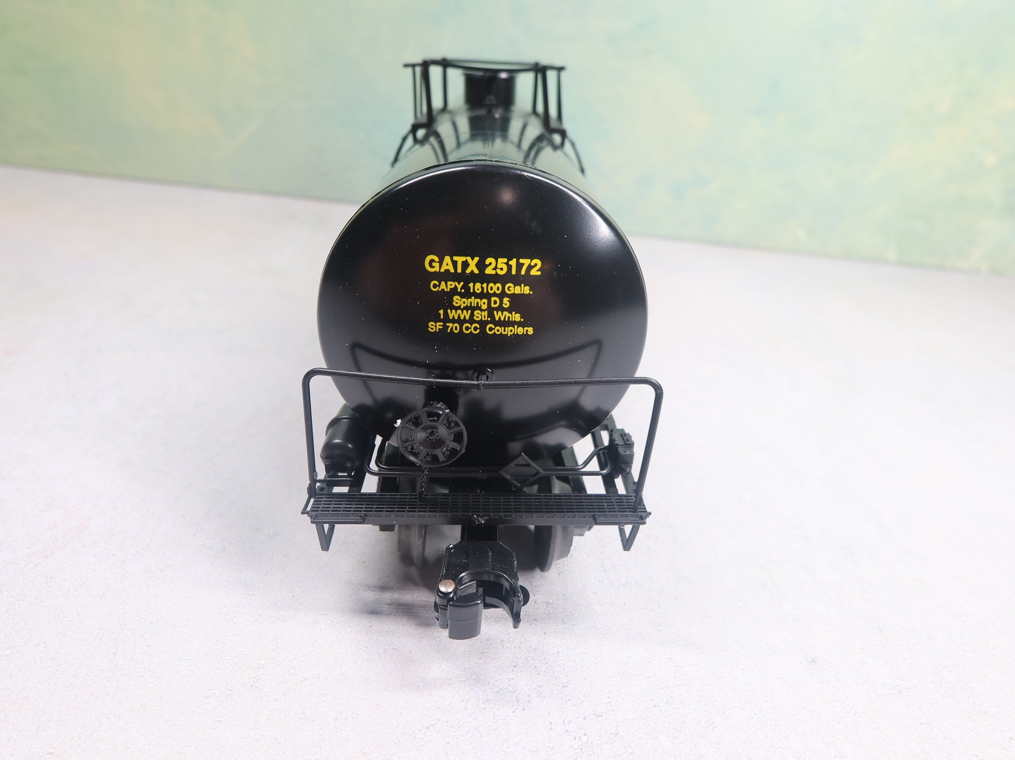 USED Weaver O 40' Tank Car Eastman Kodak GATX #25172