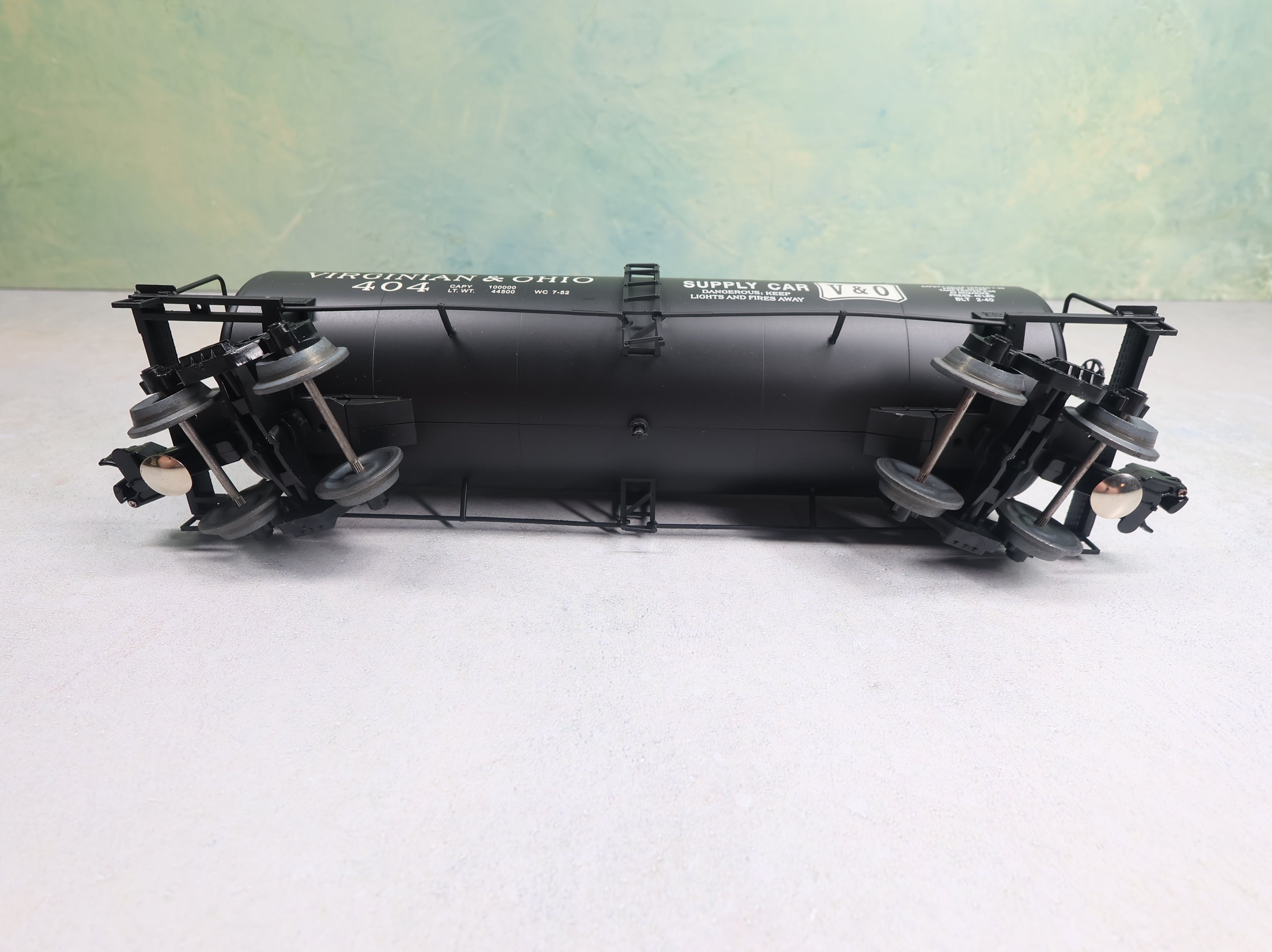USED Weaver O 40' Tank Car Virginian & Ohio #404