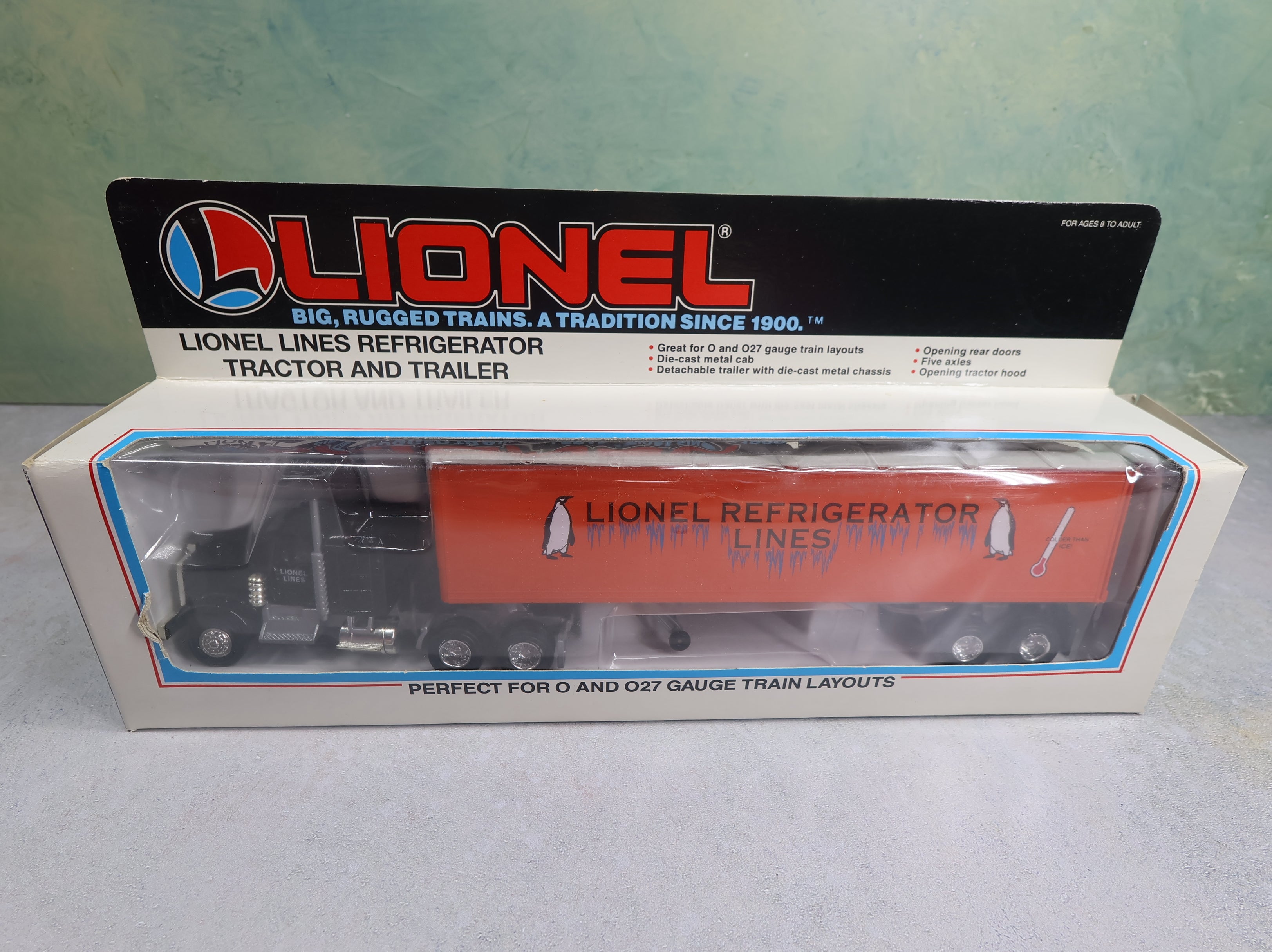 USED Lionel #6-12891 O Tractor and Trailer Lionel Lines Refrigerator