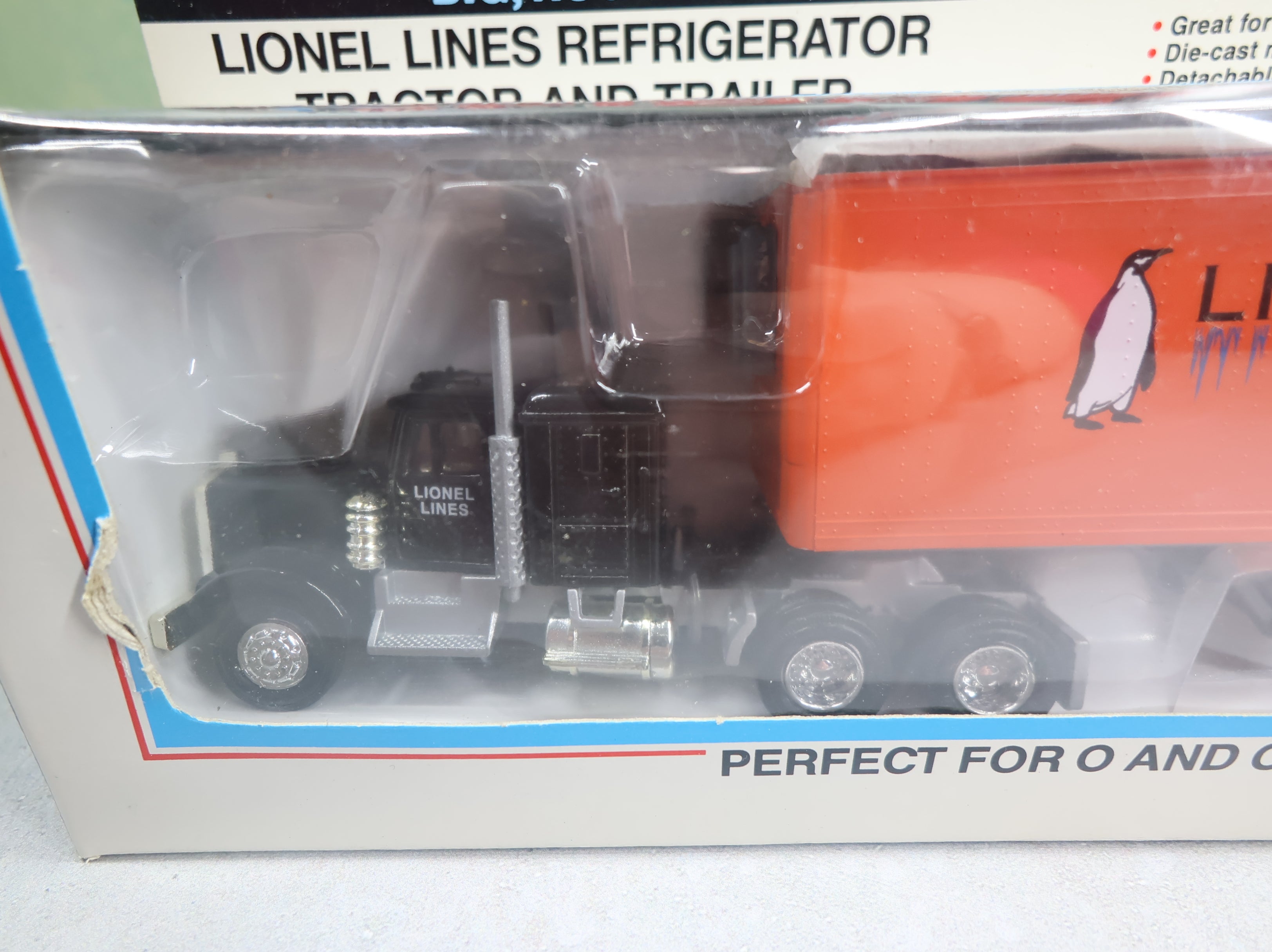 USED Lionel #6-12891 O Tractor and Trailer Lionel Lines Refrigerator