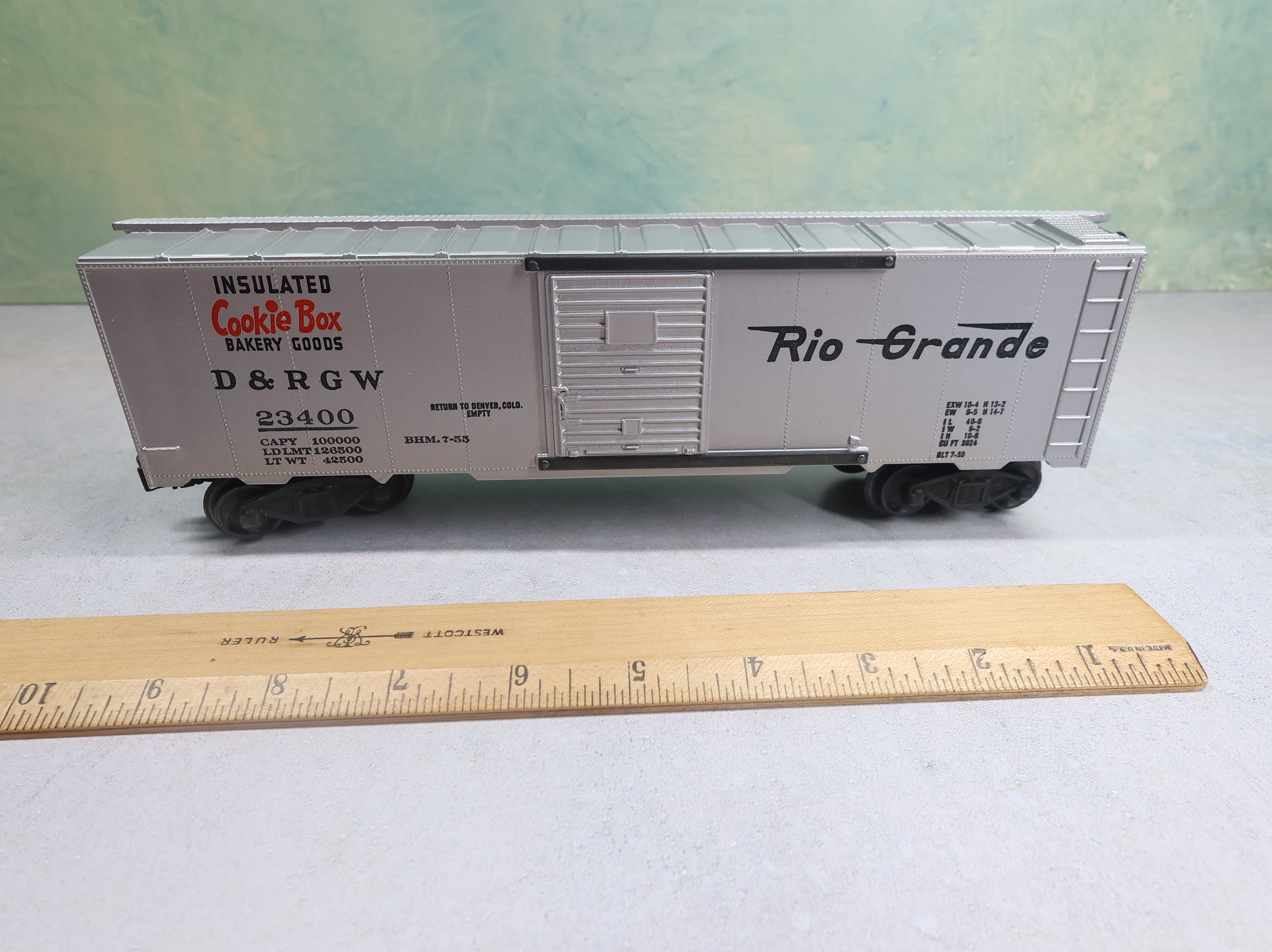 USED KMT O Box Car Rio Grande D&RGW #23400 Cookie Box