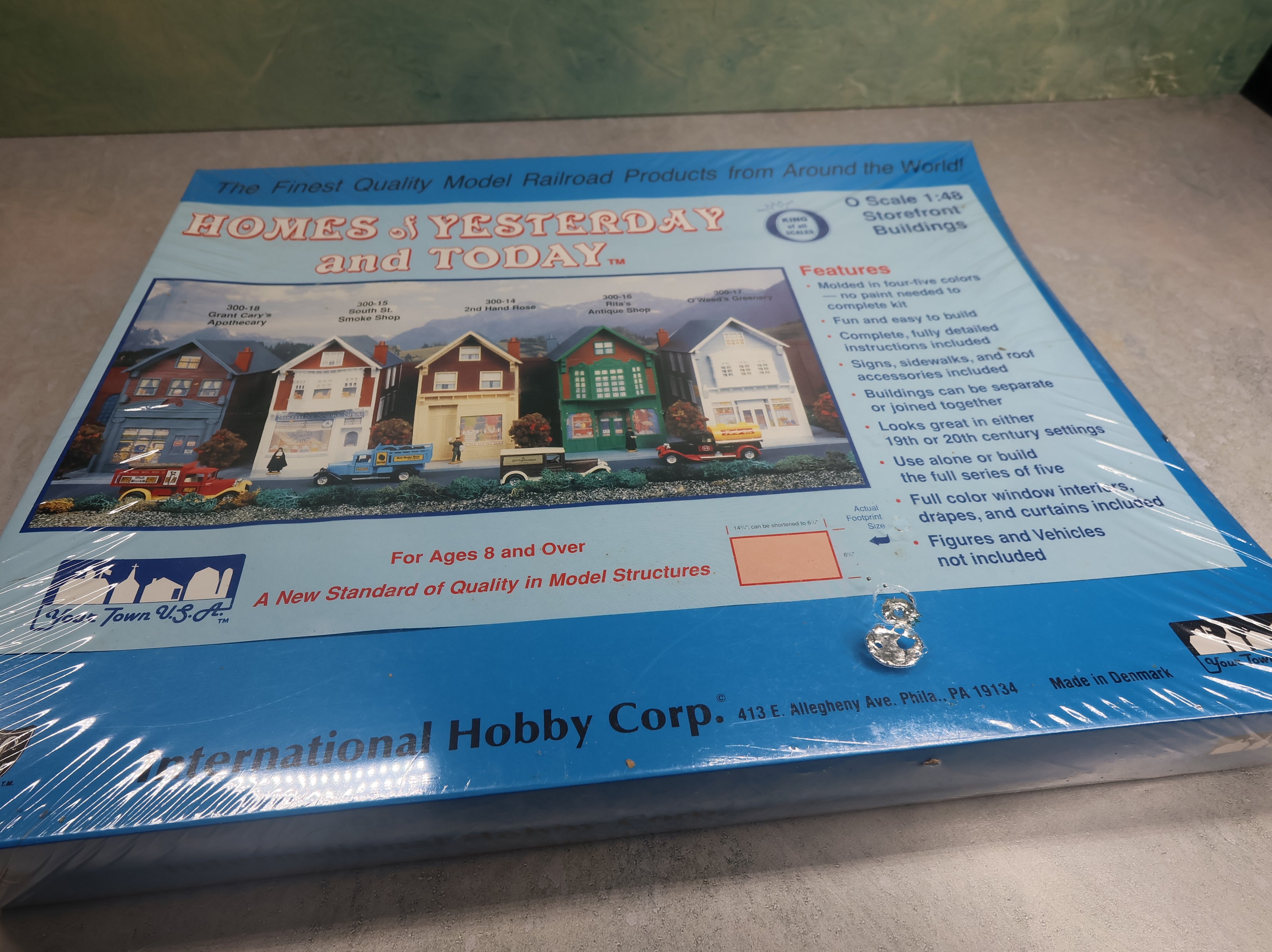 IHC #300-17 O Homes of Yesterday and Today Storefront O'Weed's Greenery KIT