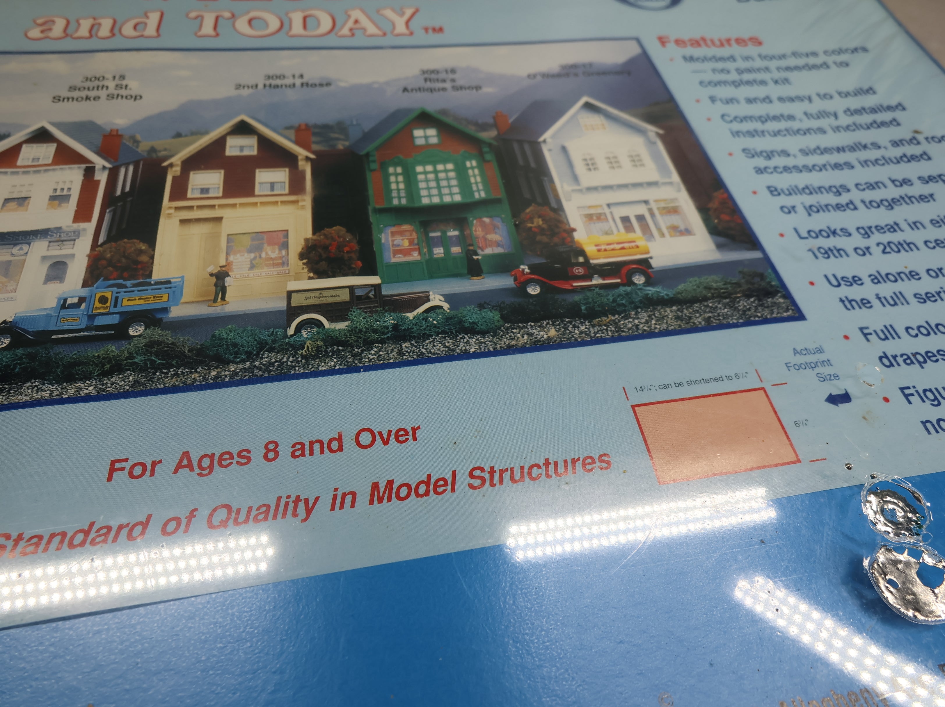 IHC #300-17 O Homes of Yesterday and Today Storefront O'Weed's Greenery KIT