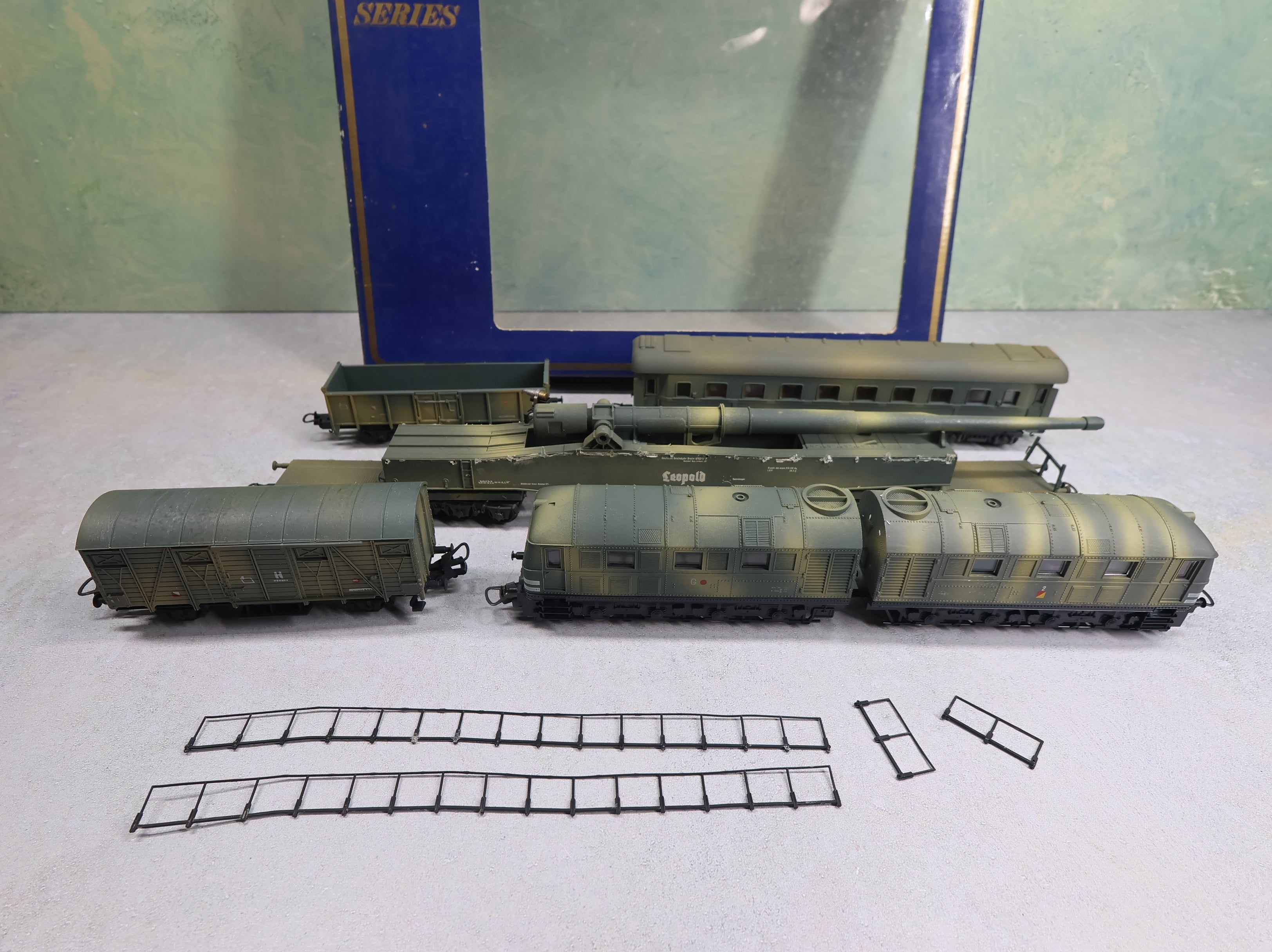 USED LIMA 149704 G HO Scale Golden Series Military Train Set