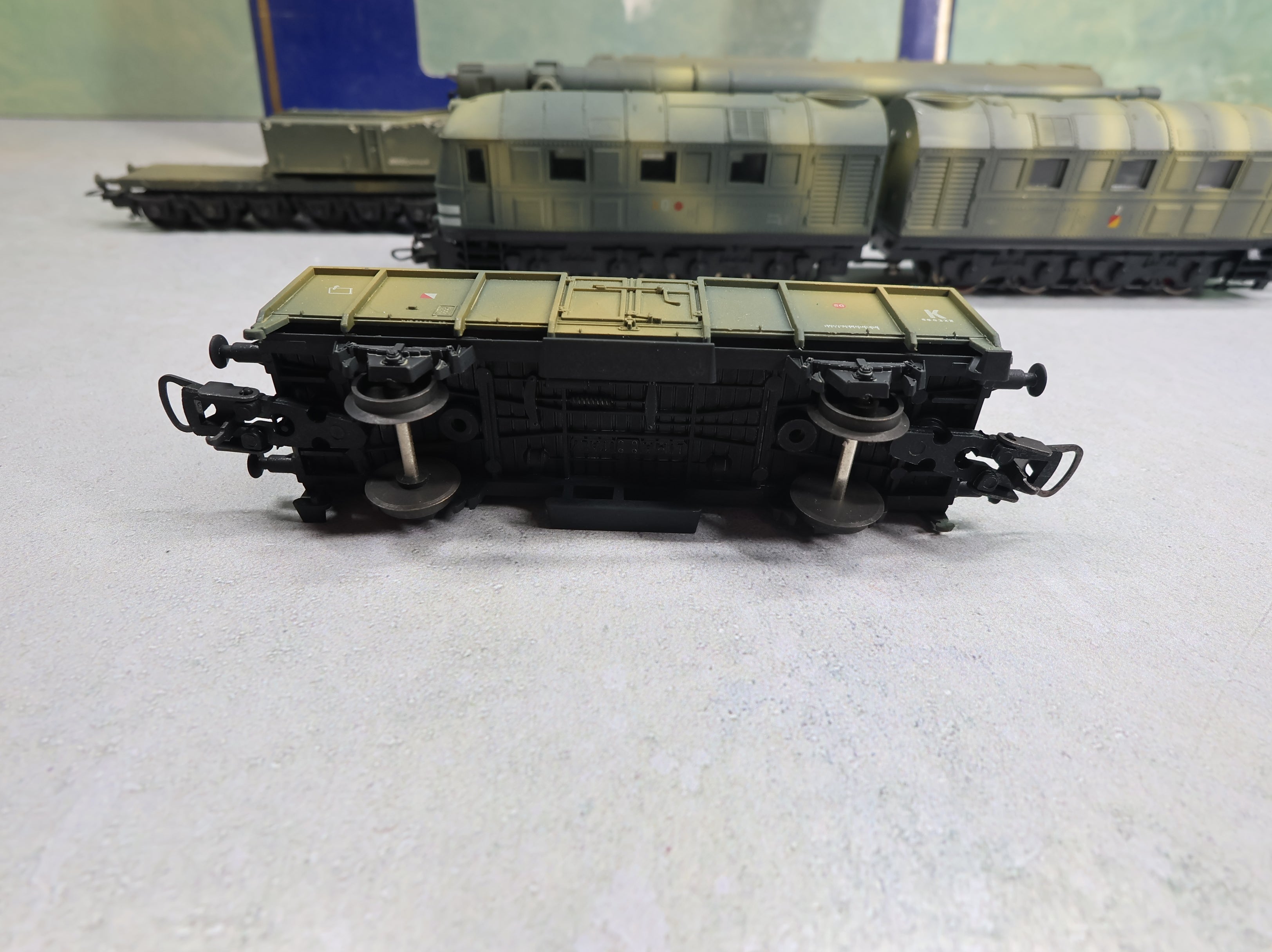 USED LIMA 149704 G HO Scale Golden Series Military Train Set