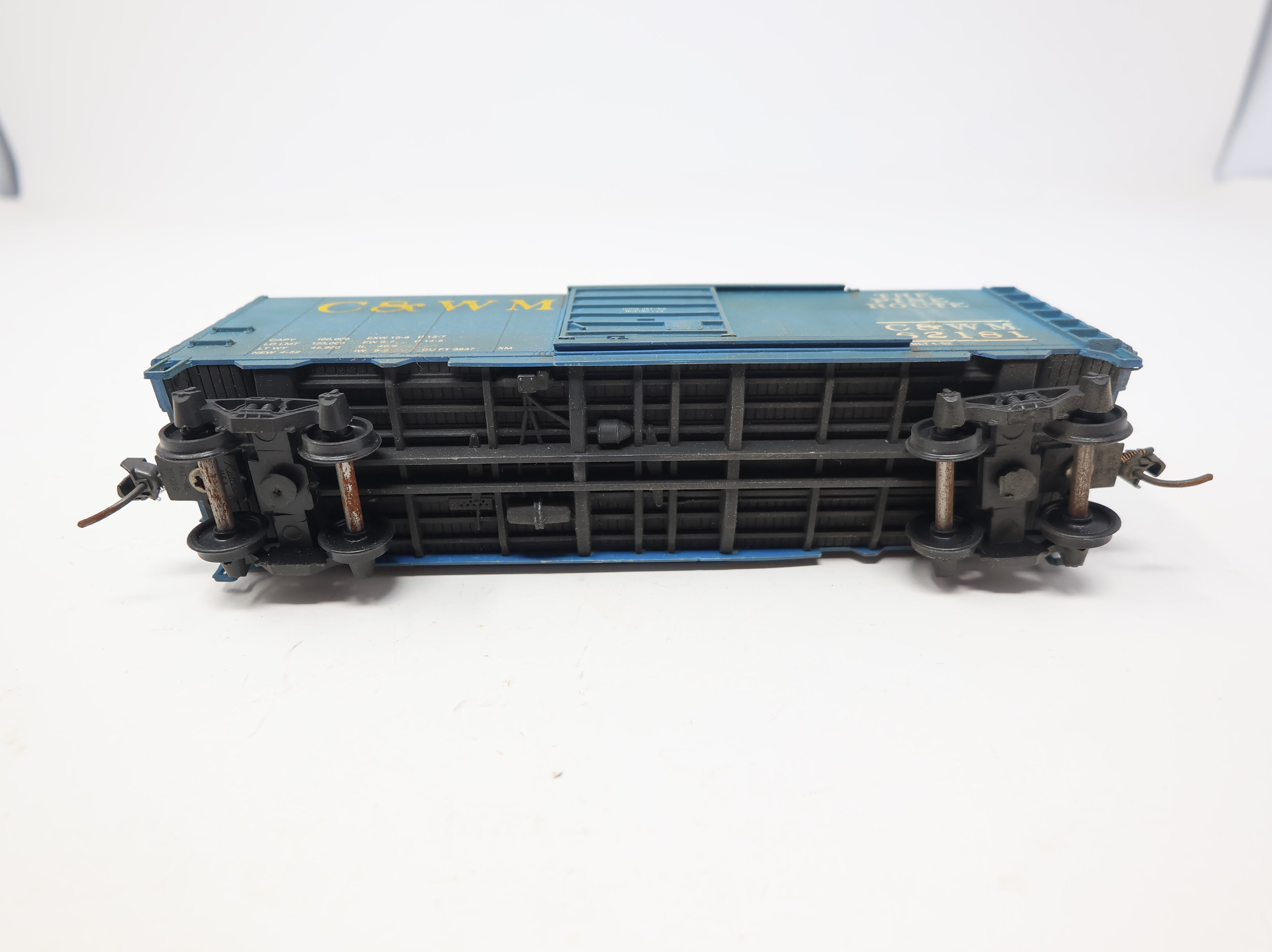 USED HO Scale 40' Box Car C&WM #62181 Light Weathering