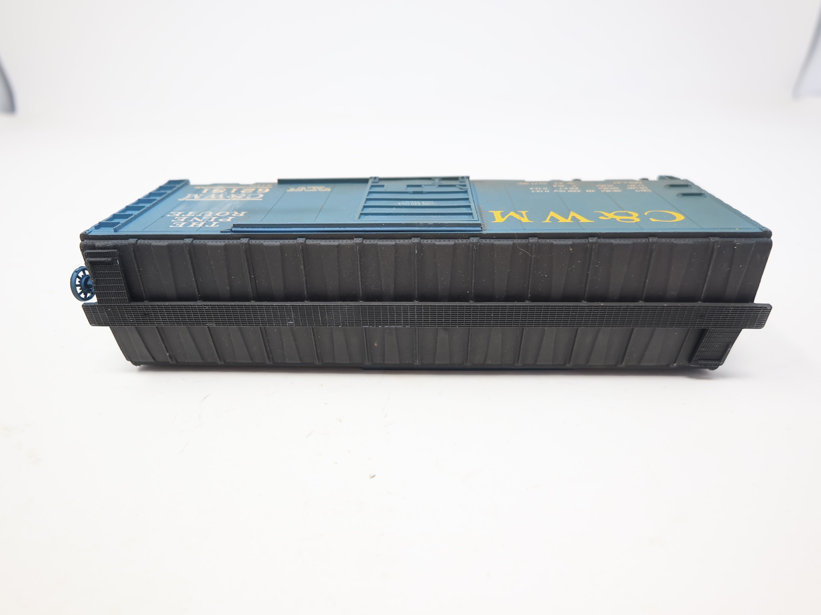 USED HO Scale 40' Box Car C&WM #62181 Light Weathering