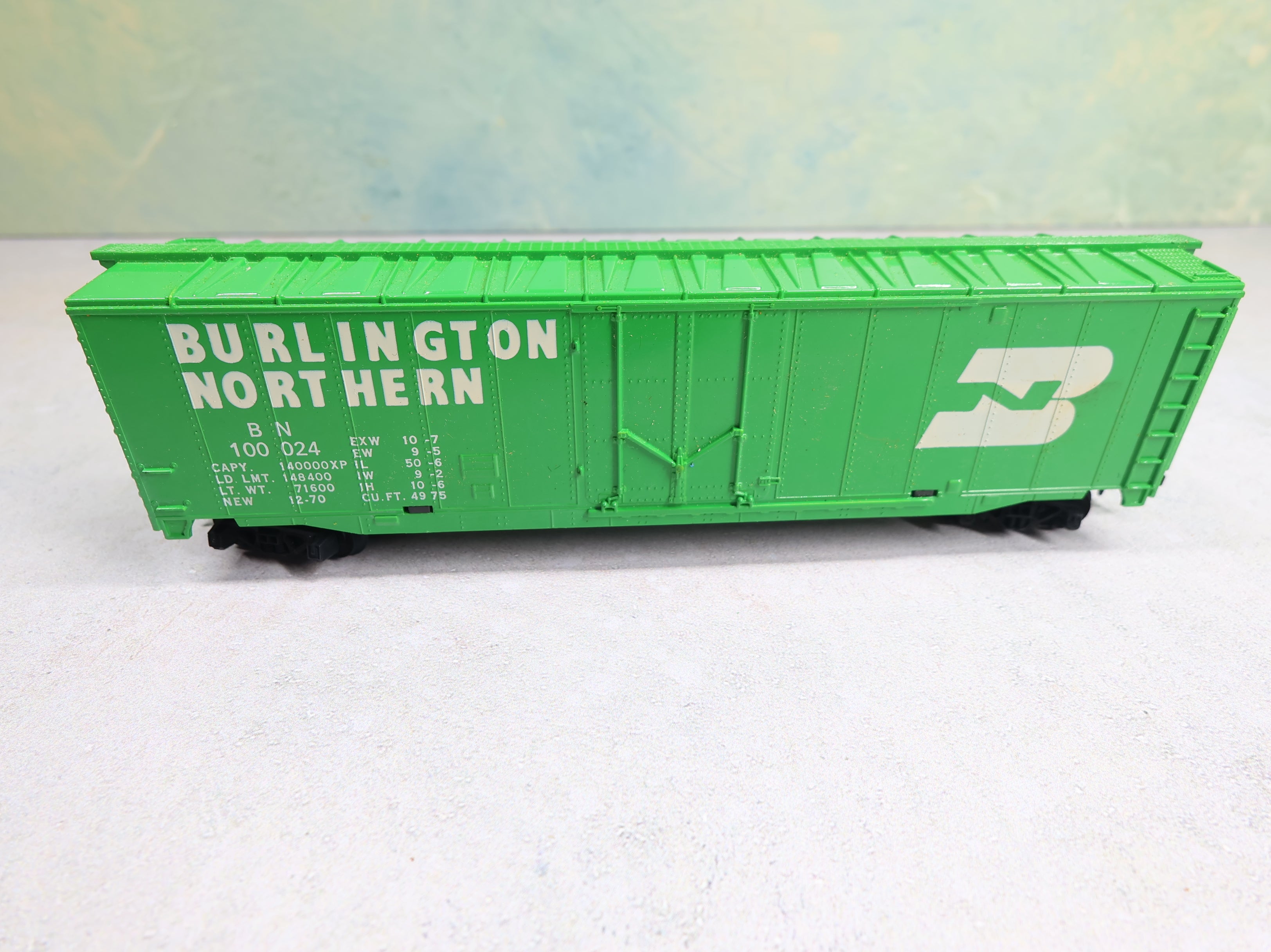 USED Tyco HO Scale 50' Box Car Burlington Northern BN #100024