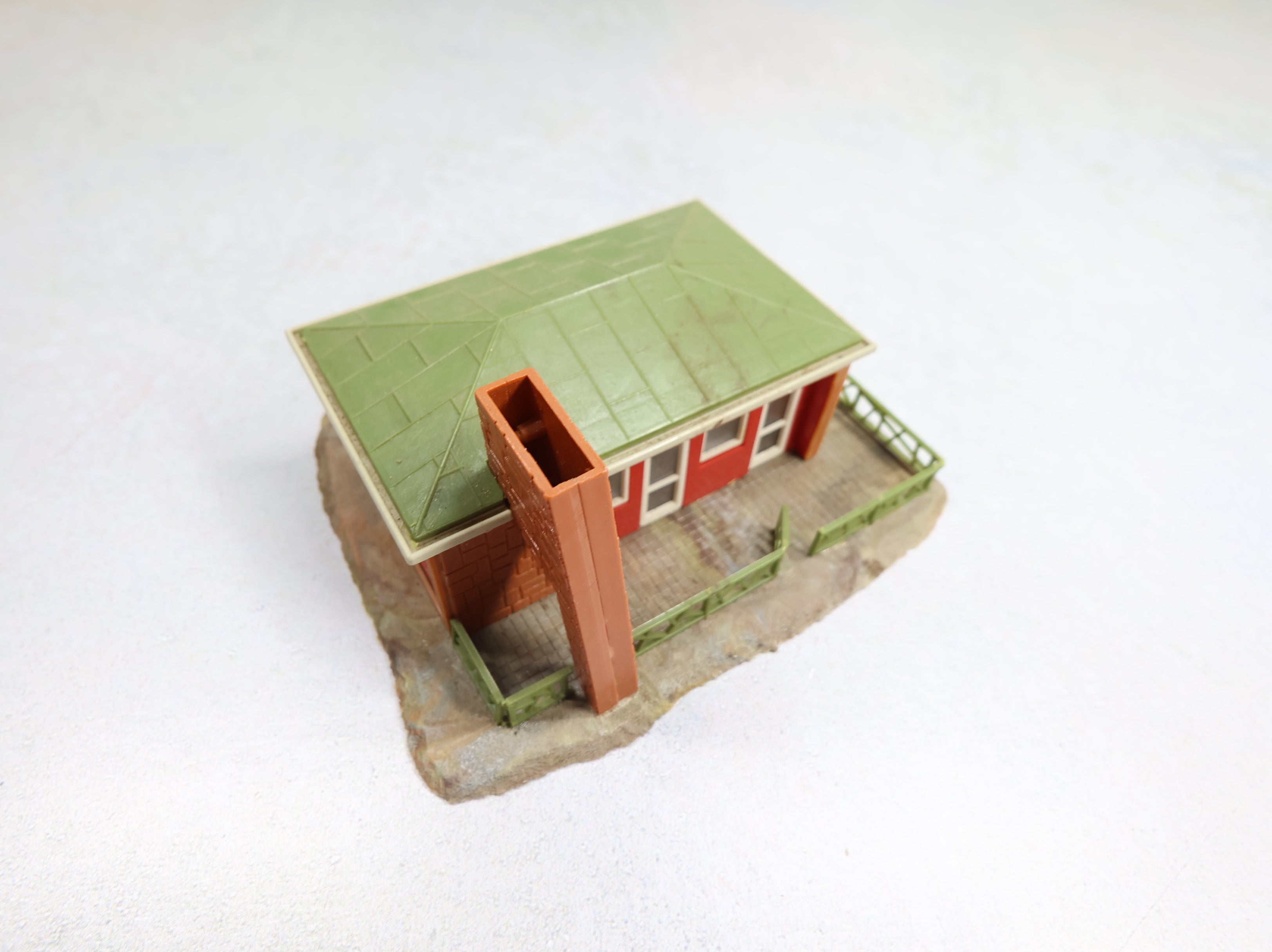 USED Faller HO Scale Bungalow House