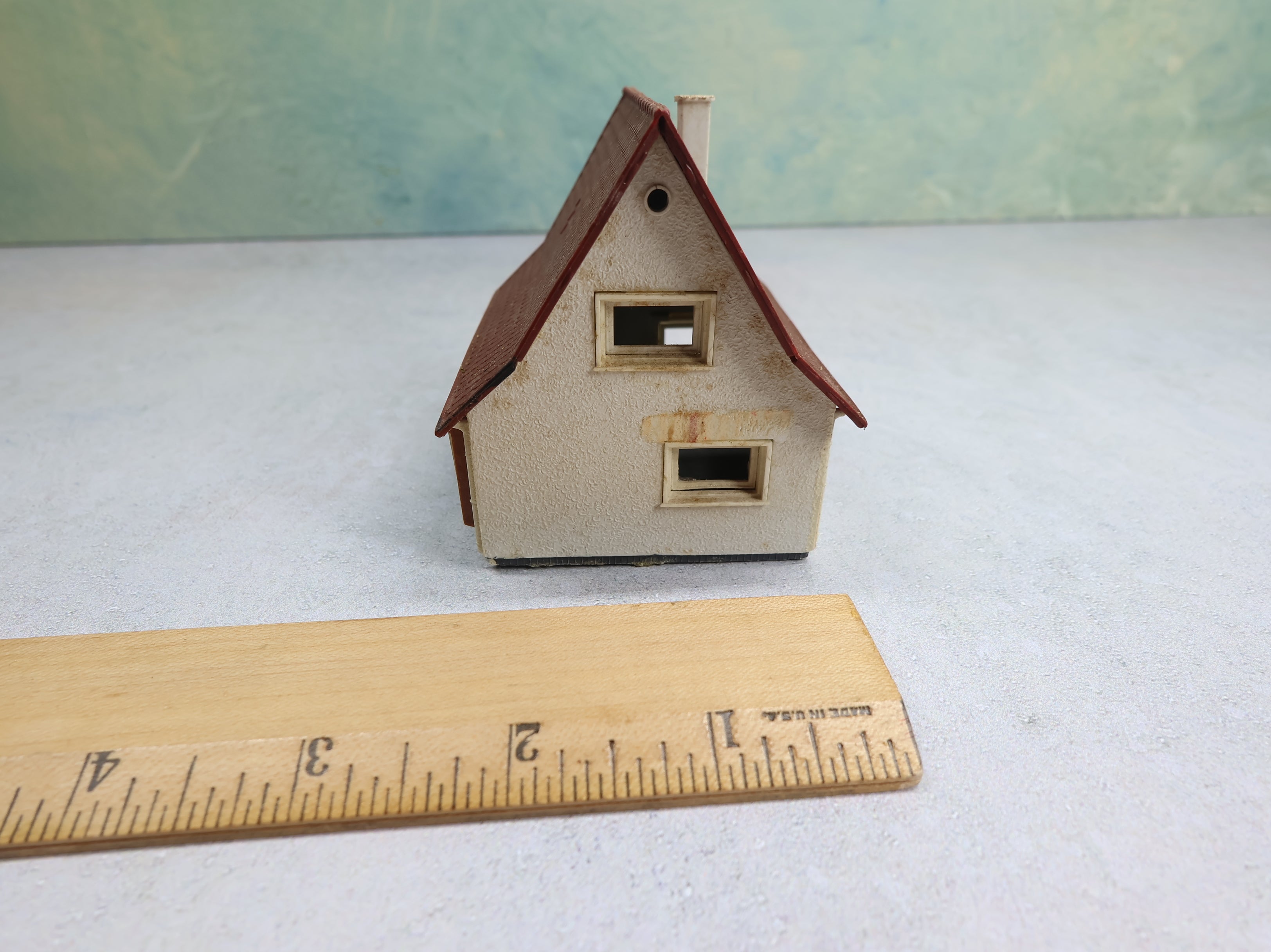 USED HO Scale German House