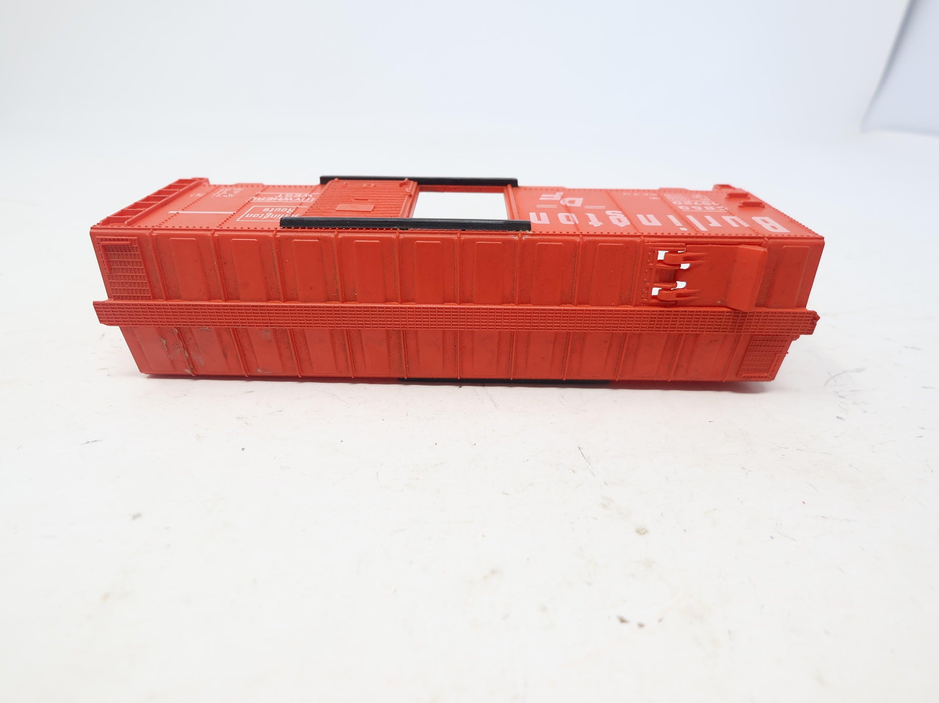 USED Tyco HO Scale 40' Operating Box Car Burlington CB&Q #19720
