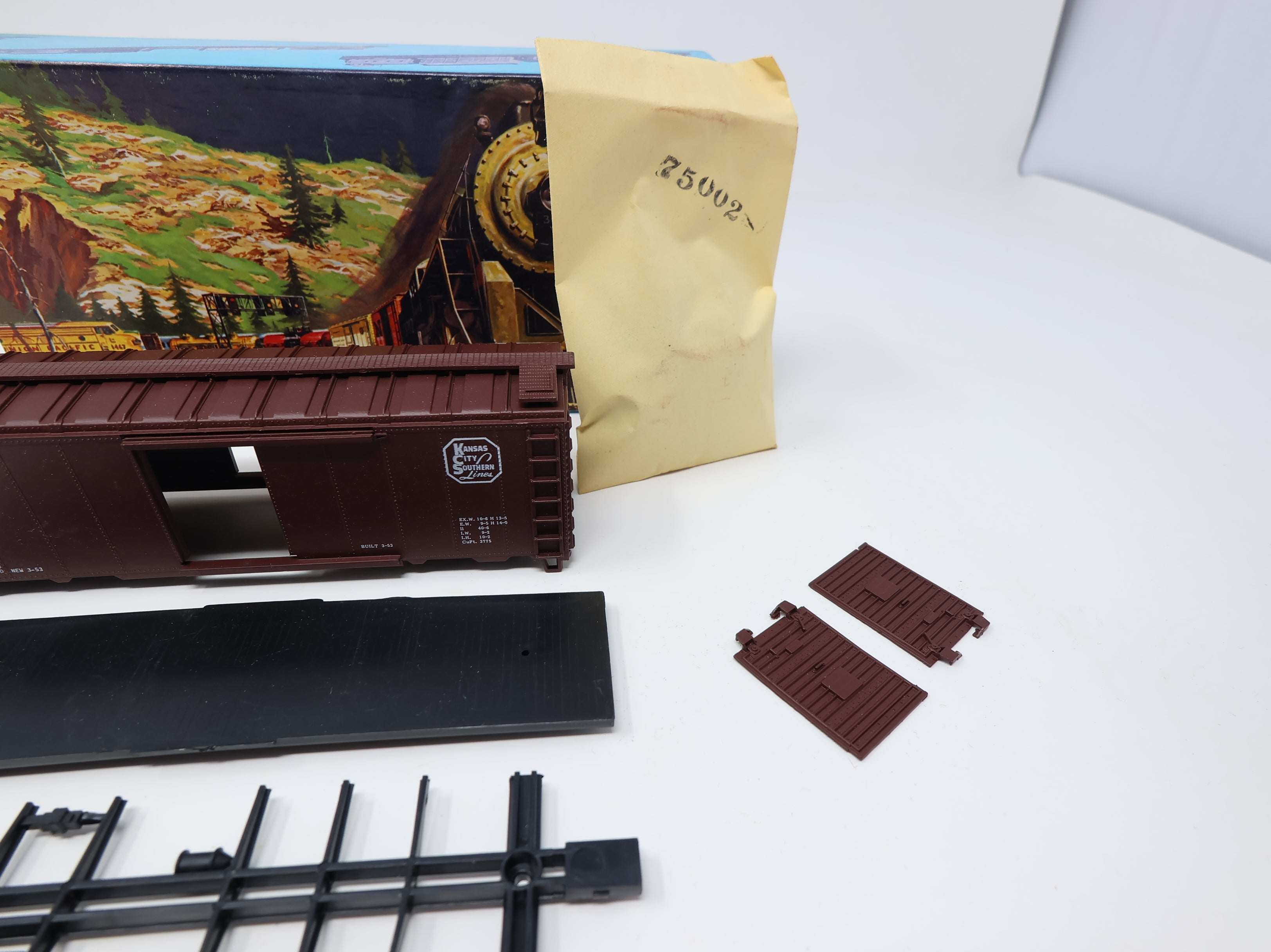 USED Athearn HO Scale 40' Steel Box Car Kansas City Southern KCS #18275 KIT