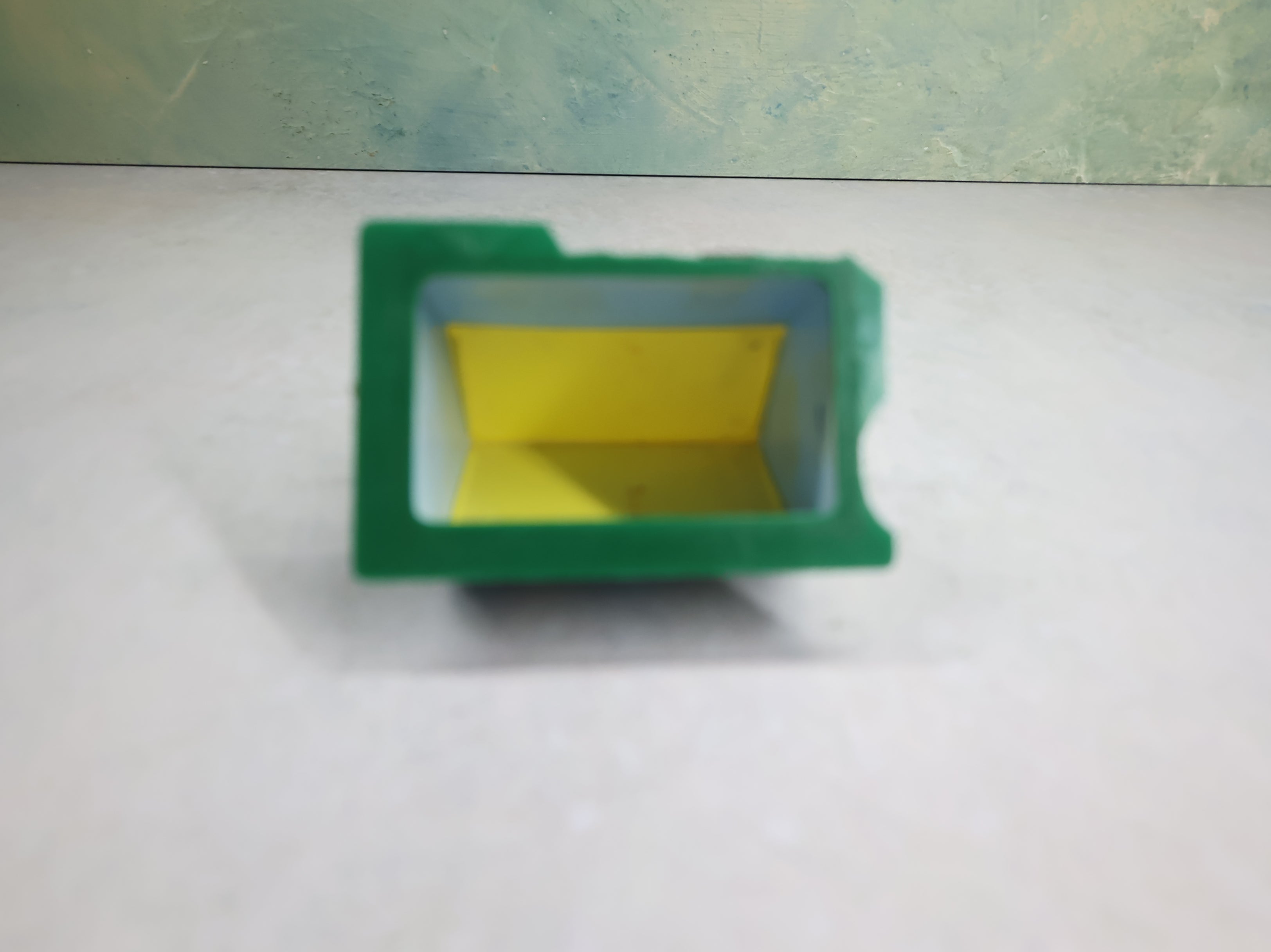 USED Hoffman N Scale Blue & Yellow Village Home