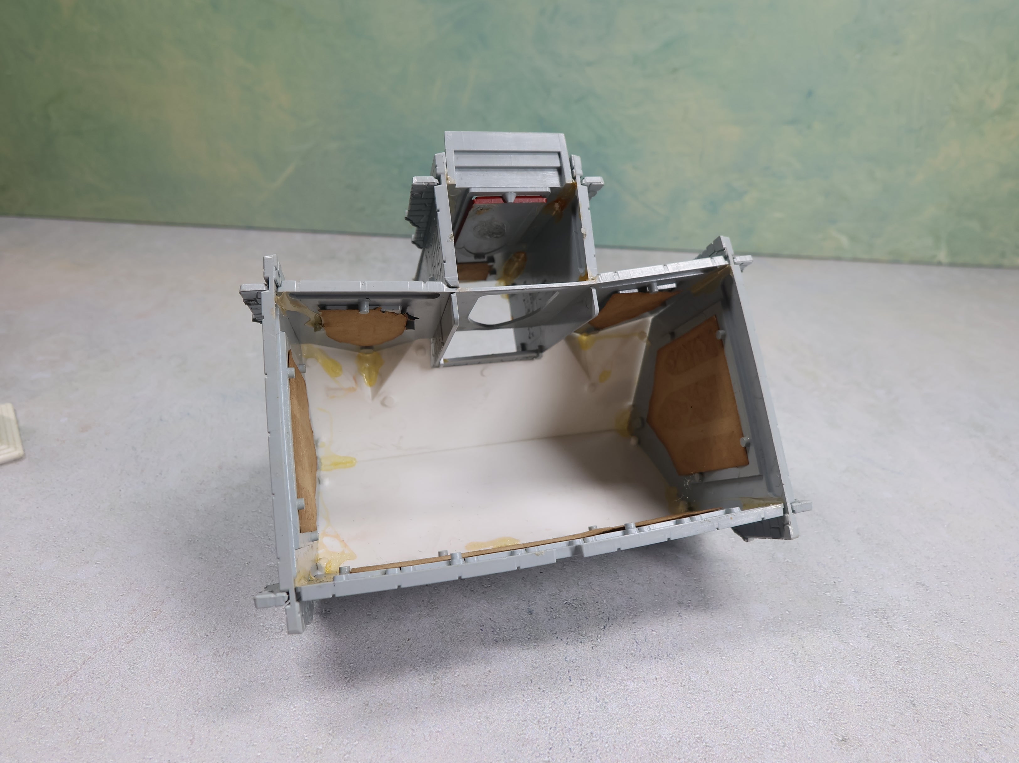 USED HO Scale Gray Church