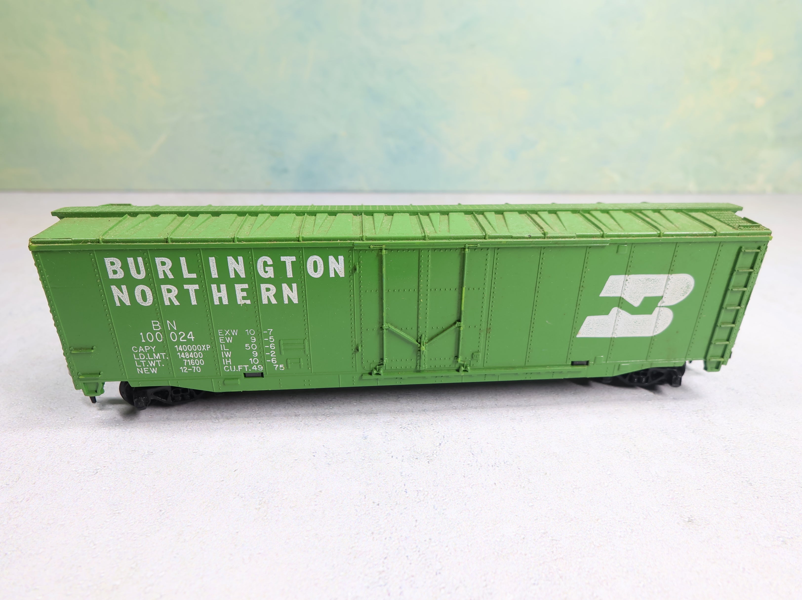 USED Tyco HO Scale 50' Box Car Burlington Northern BN #100024