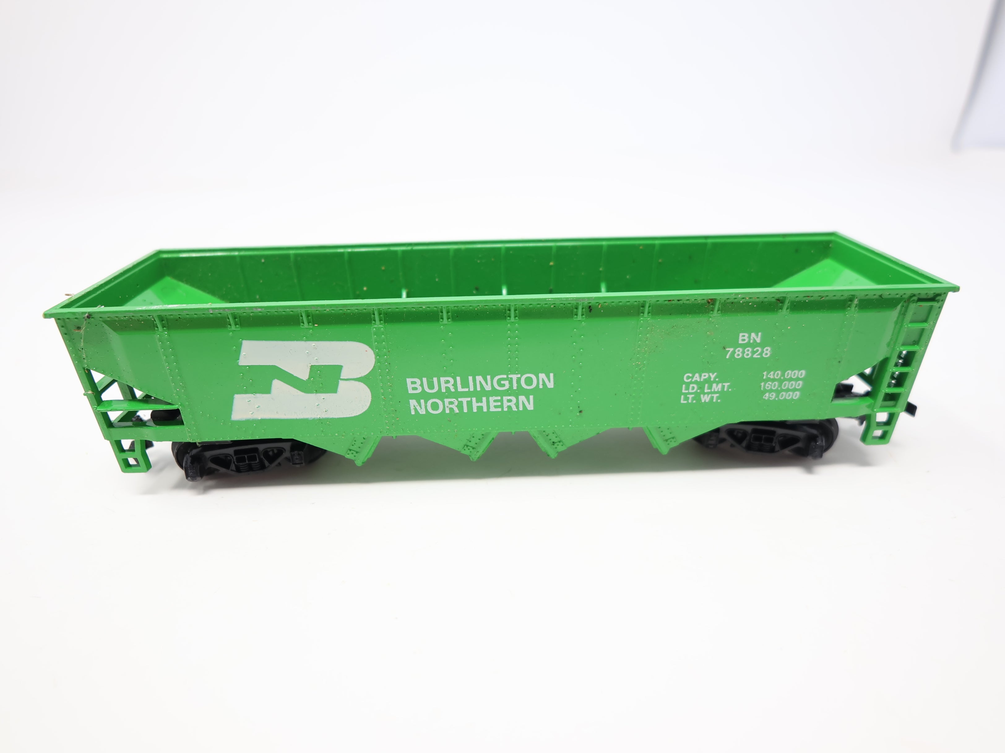 USED Tyco HO Scale 4 Bay Hopper Burlington Northern BN #78828