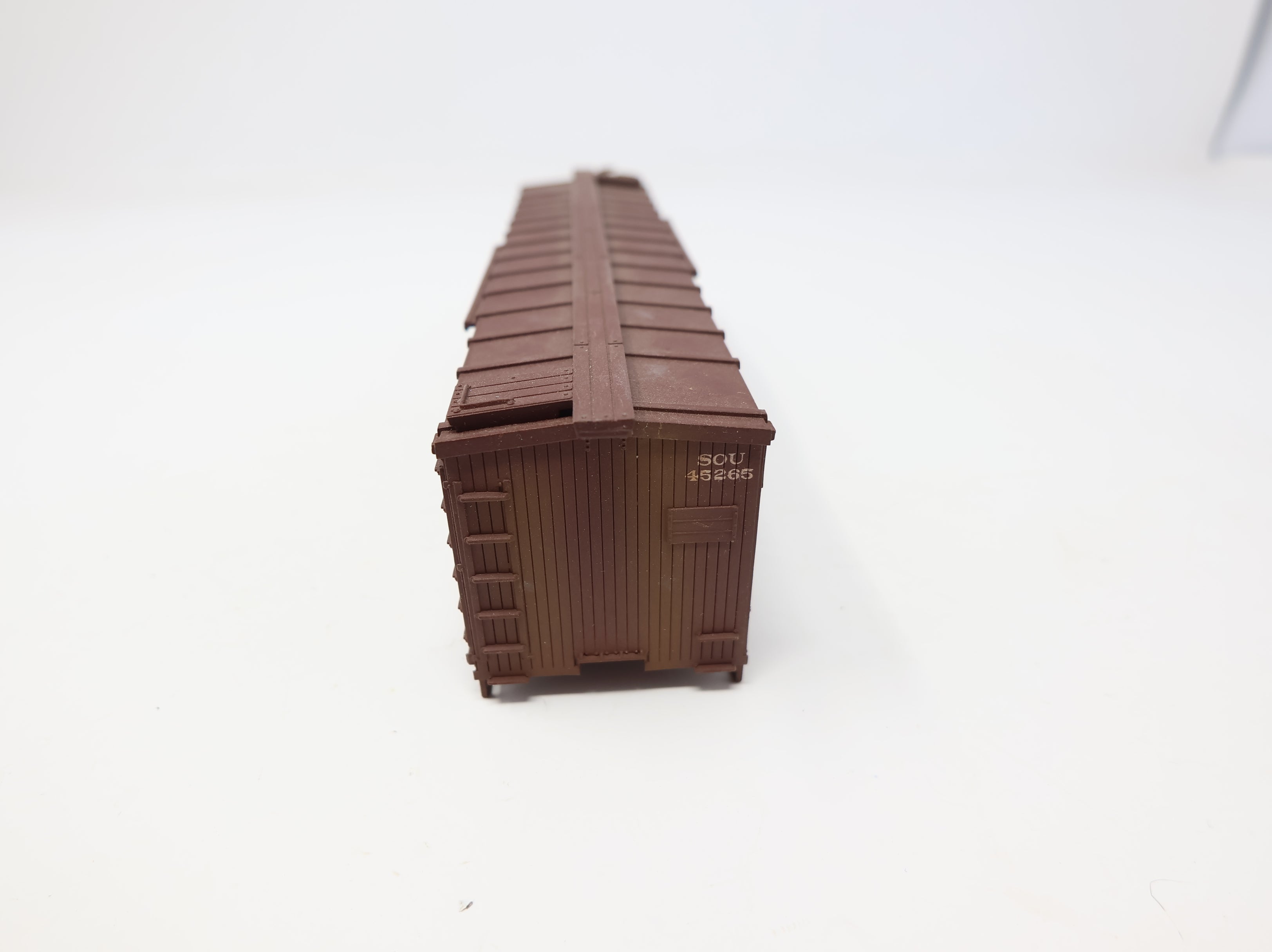 USED HO Scale Cattle Stock Car Southern #45265 Weathered