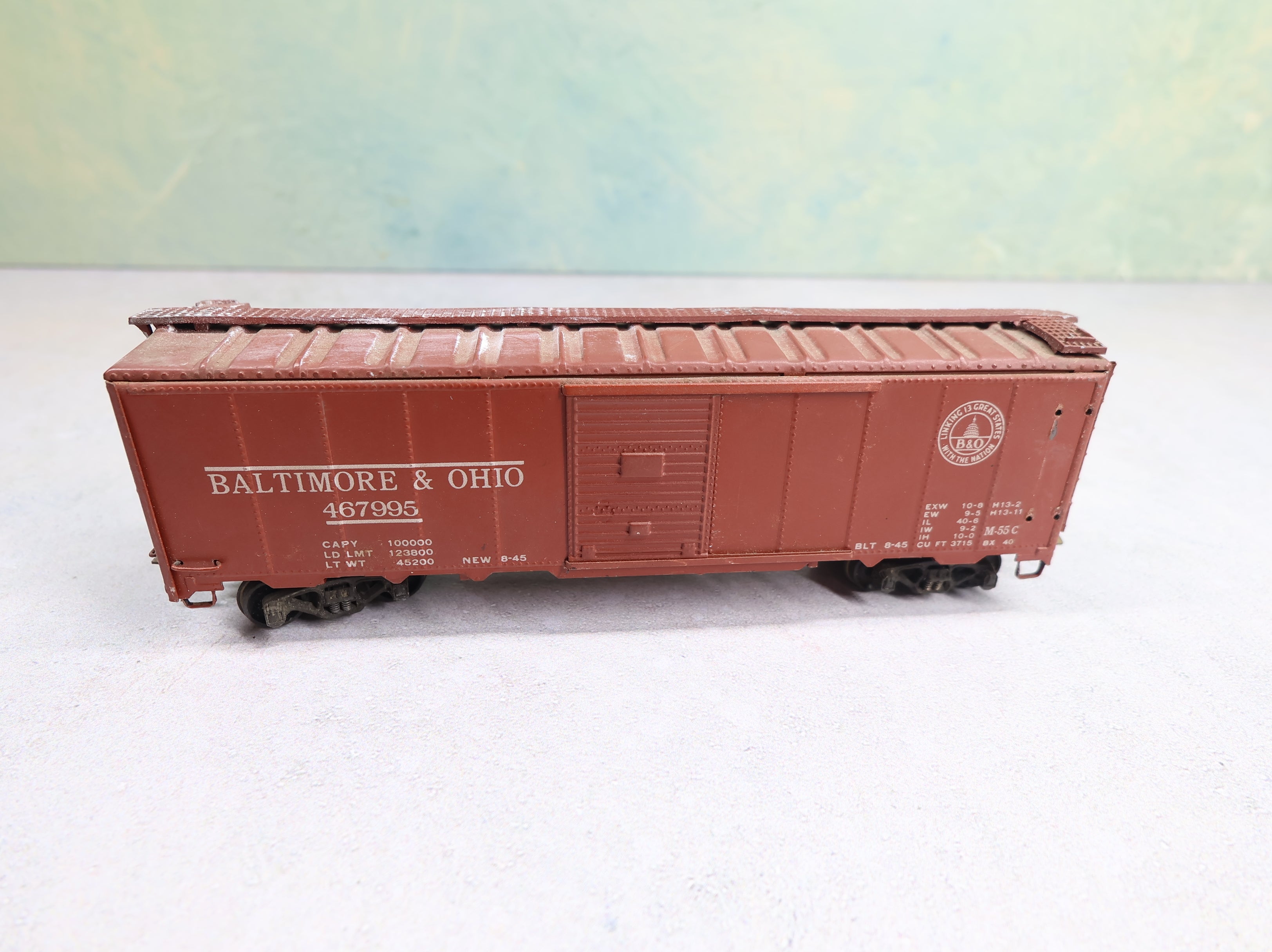 USED Varney HO Scale 40' Box Car Baltimore and Ohio #467995 Euro Couplers