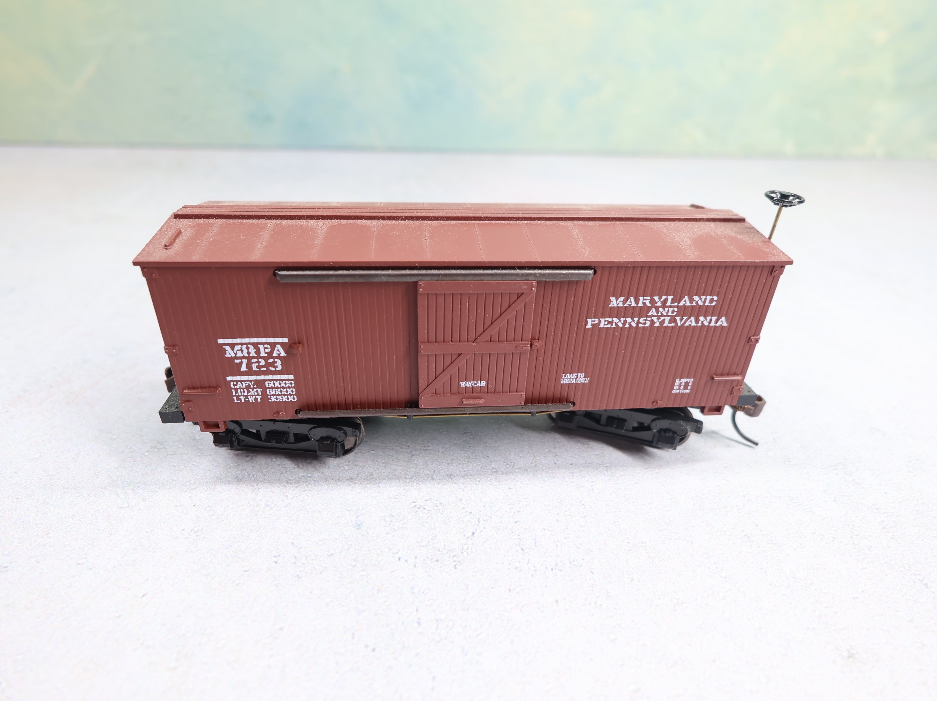 USED Mantua 721303 HO Scale Wooden 1860 Box Car Maryland and Pennsylvania M&PA #723
