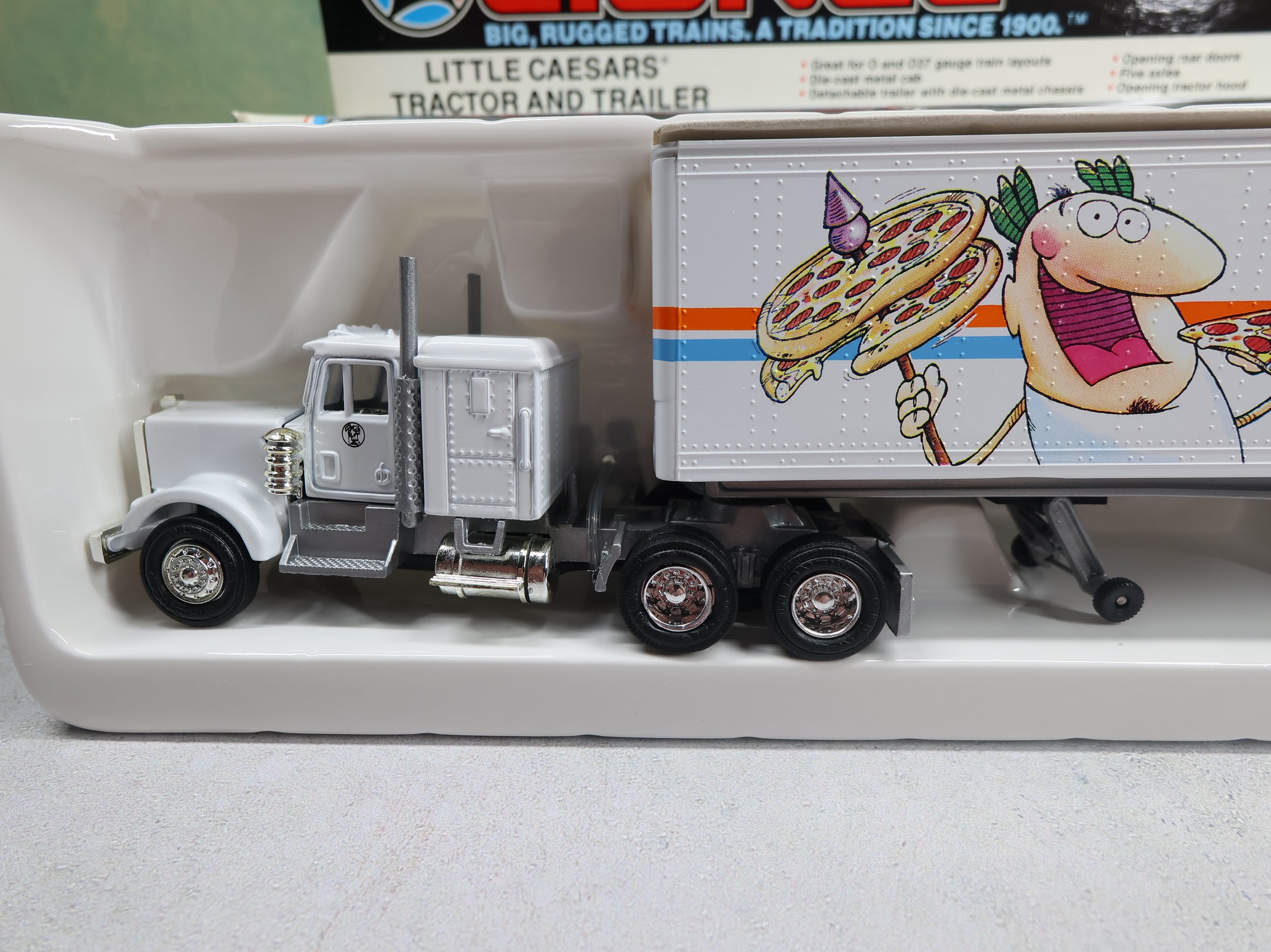 USED Lionel #6-12864 O Tractor and Trailer Little Caesars