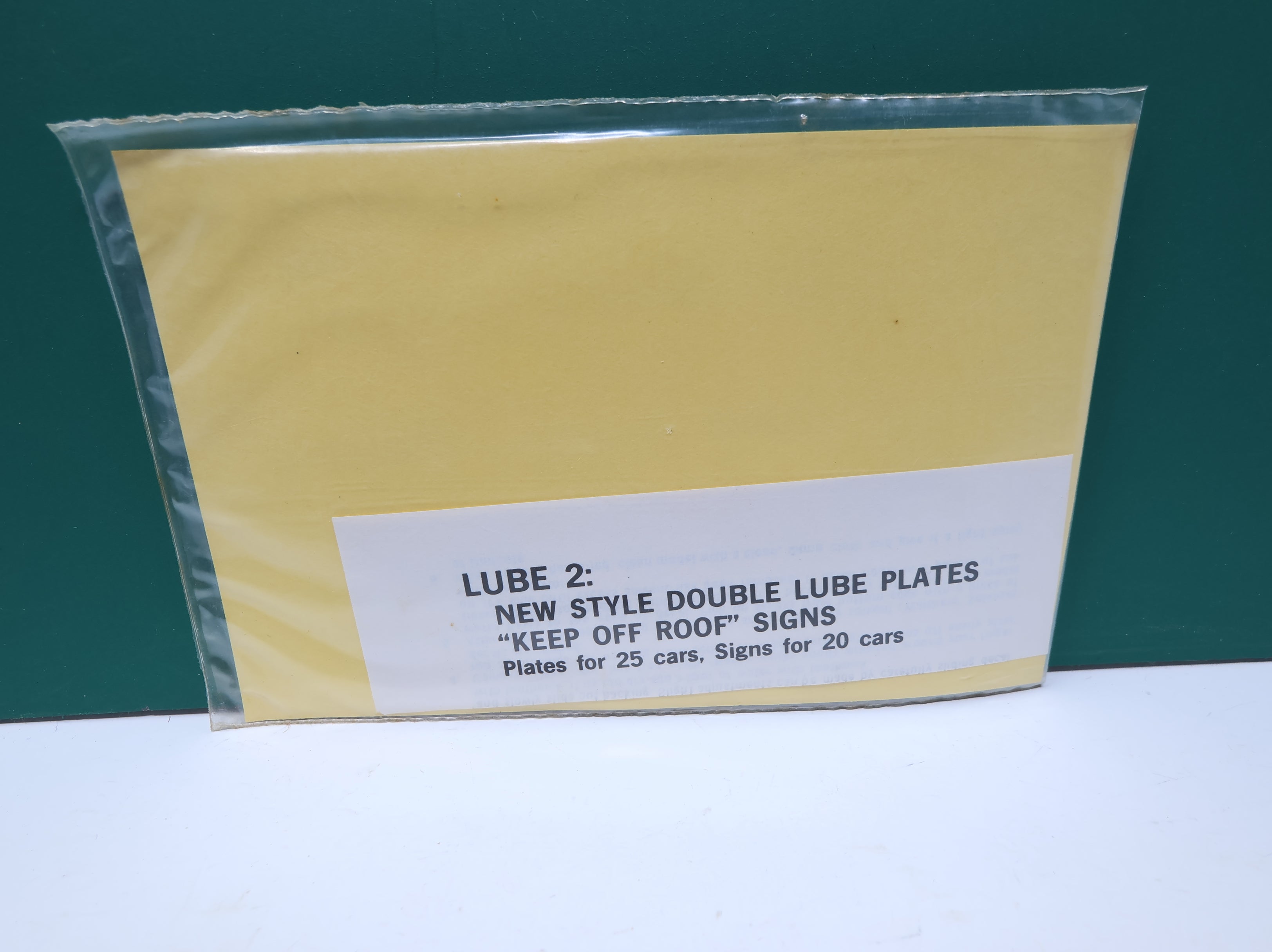 The Herald King HO Scale New Style Double Lube Plates "Keep Off Roof" Signs Decals Plates for 25 cars, Signs for 20 Cars.