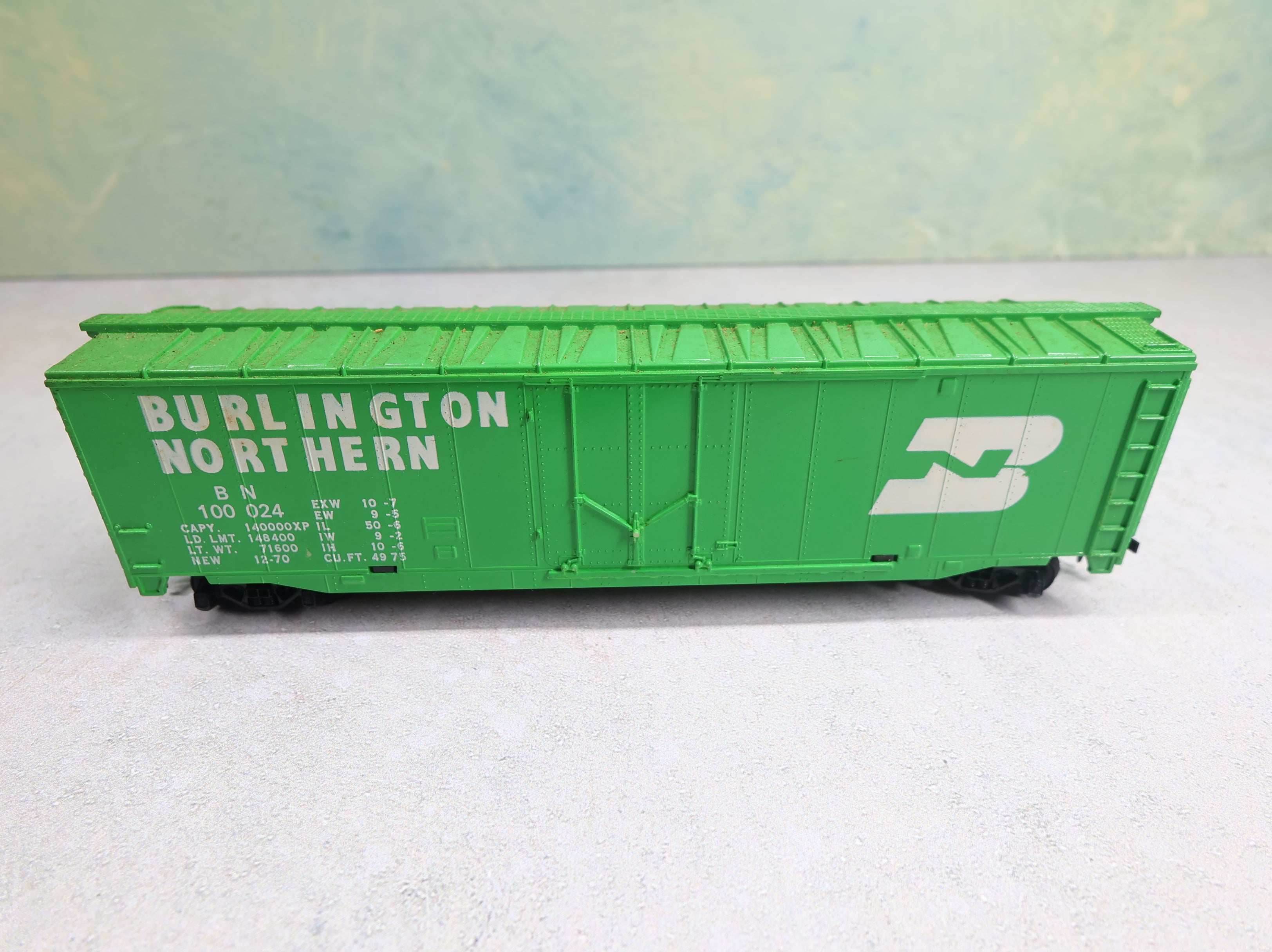 USED Tyco HO Scale 50' Box Car Burlington Northern BN #100024