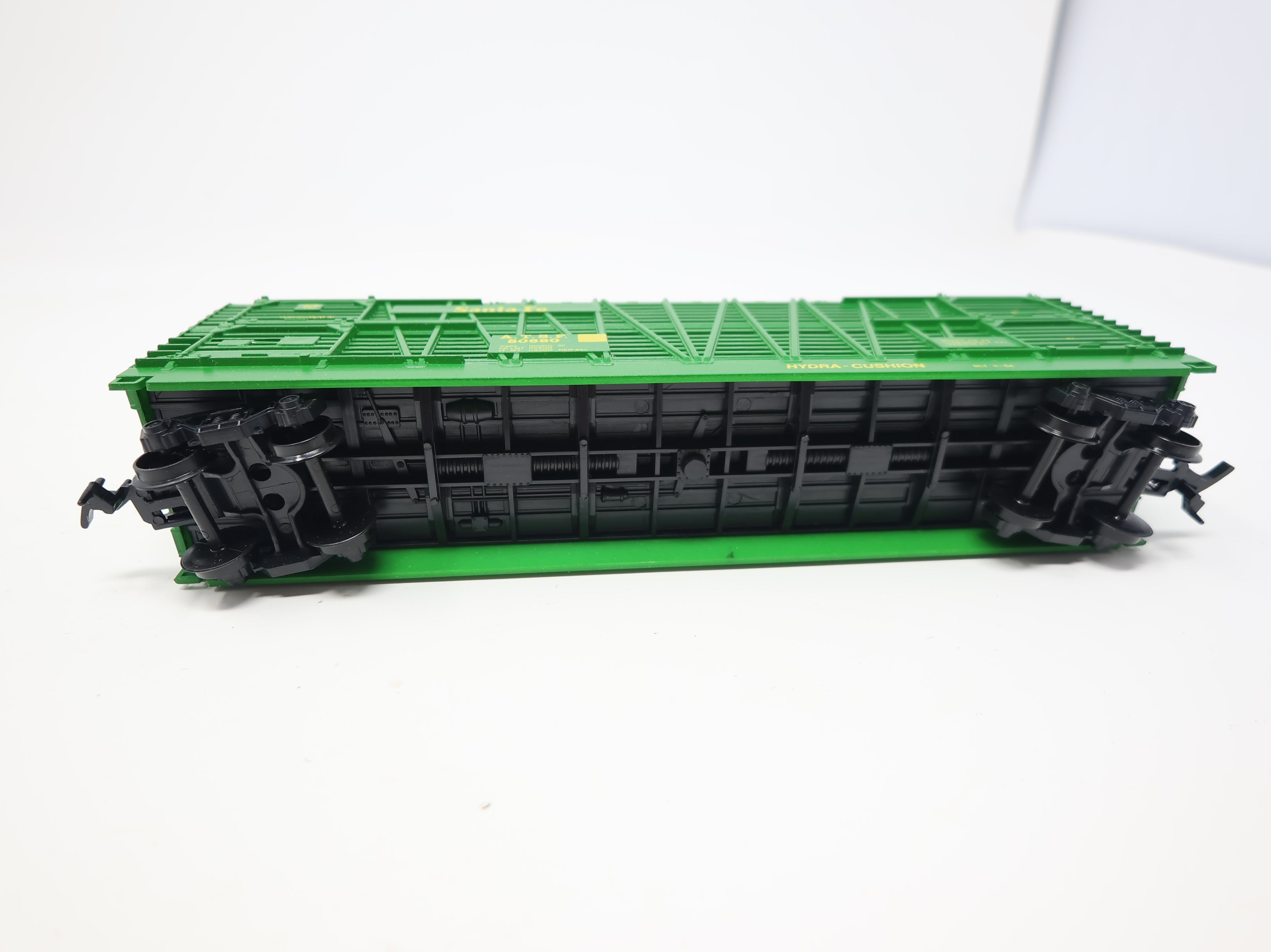 USED IHC HO Scale Hydra-Cushion Cattle Stock Car Santa Fe ATSF #80680