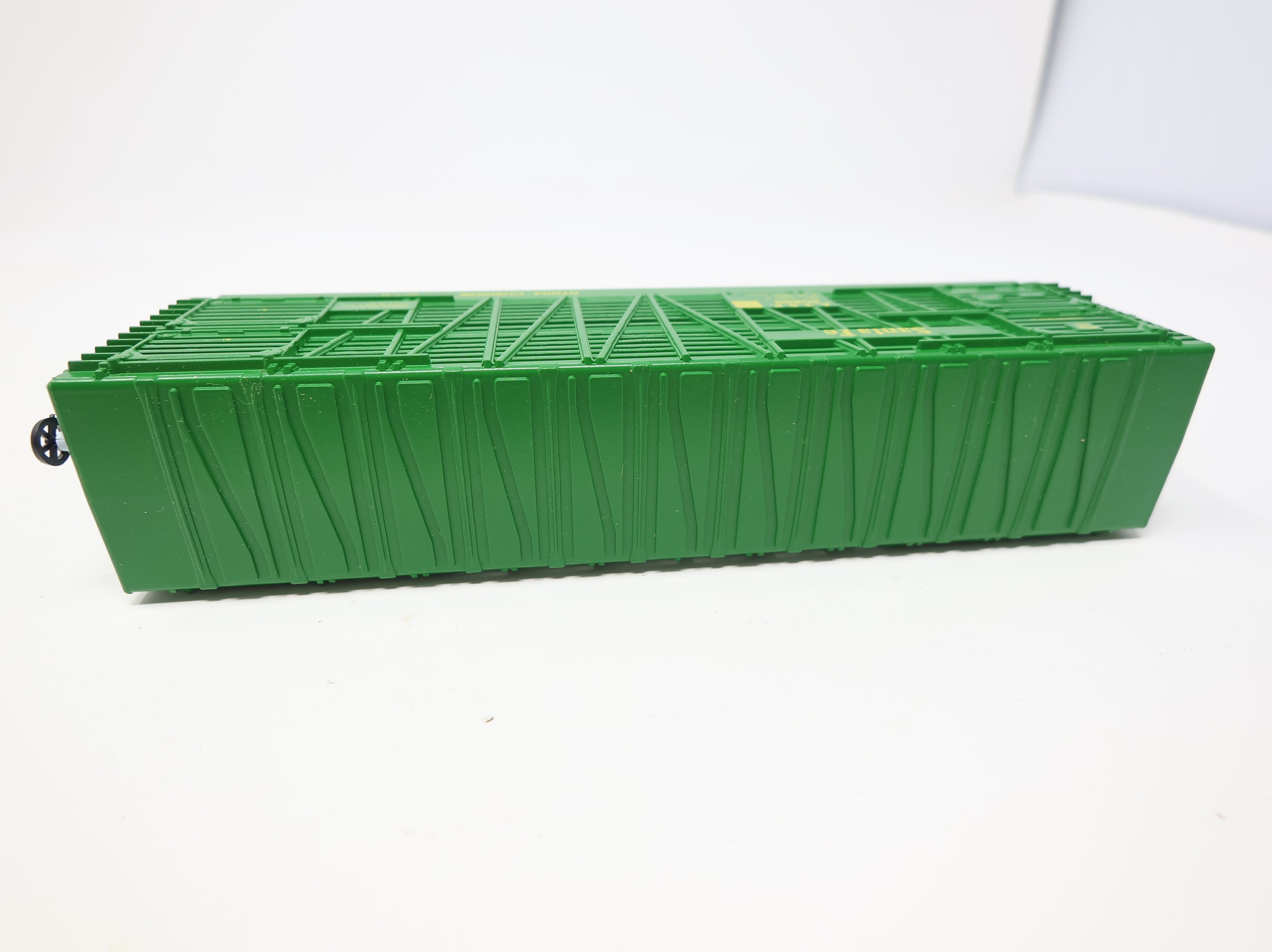 USED IHC HO Scale Hydra-Cushion Cattle Stock Car Santa Fe ATSF #80680