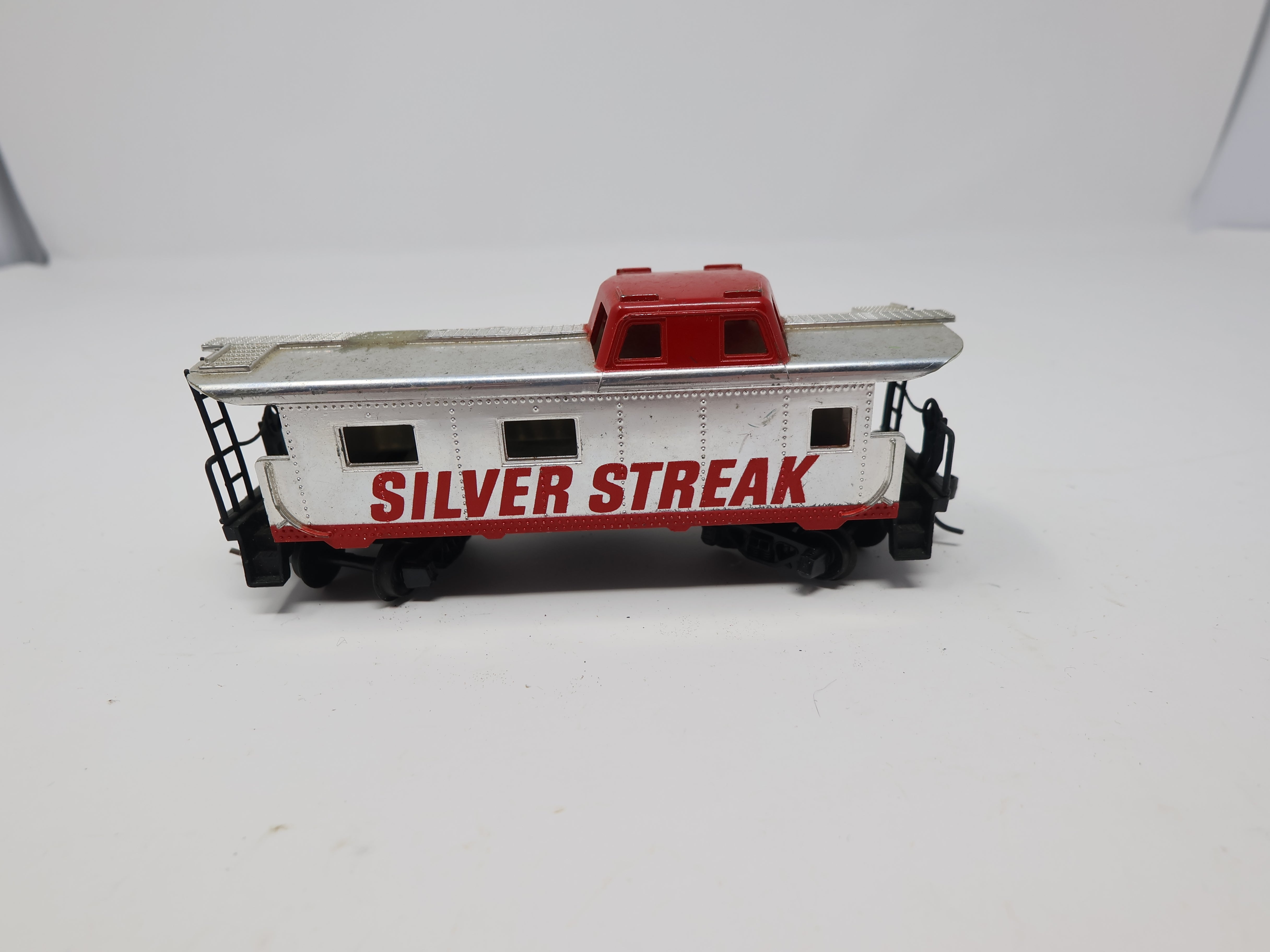 USED Tyco HO Scale, Caboose, Silver Streak