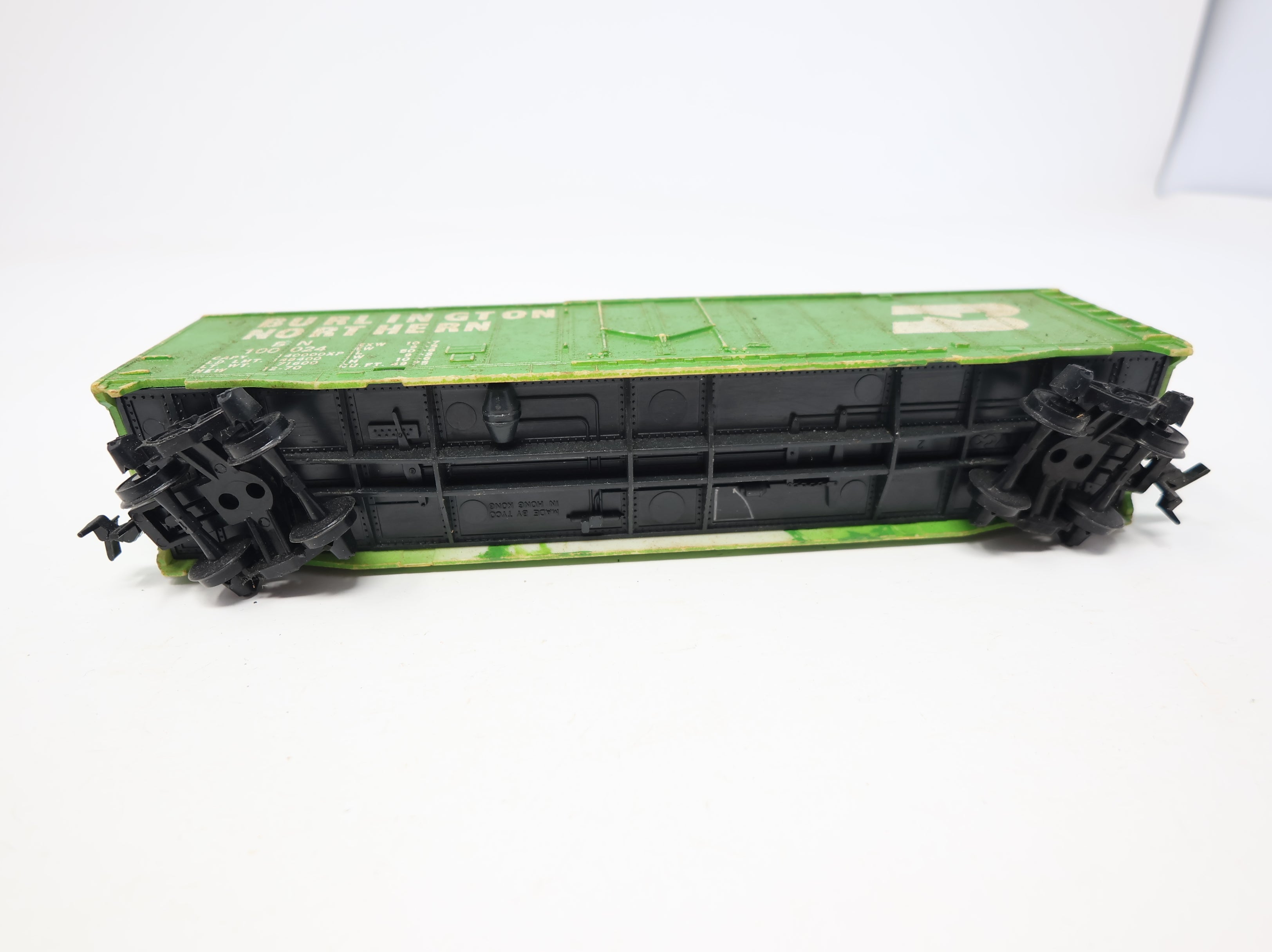 USED Tyco HO Scale 50' Box Car Burlington Northern BN #100024