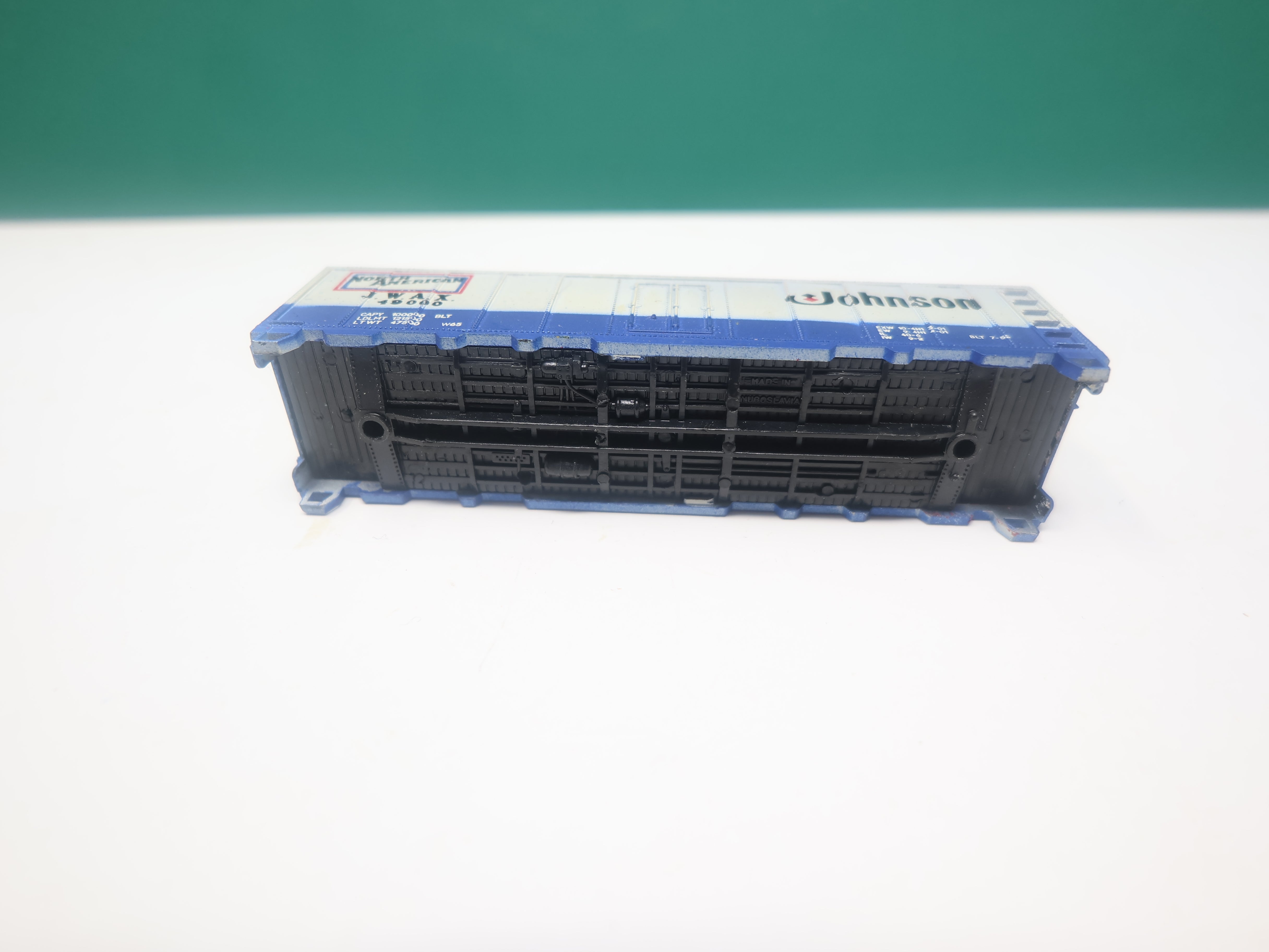 USED N Scale, 40' Box Car, Johnson JWAX #49000, No Trucks