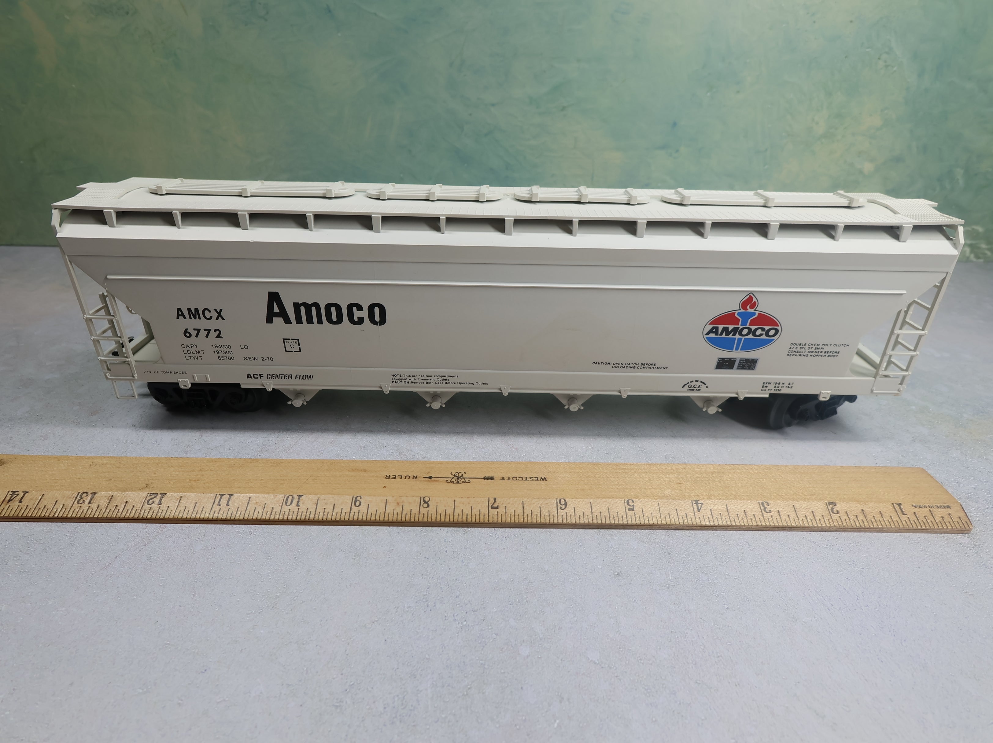 USED Weaver O ACF Centerflow Hopper Amoco AMCX #6772