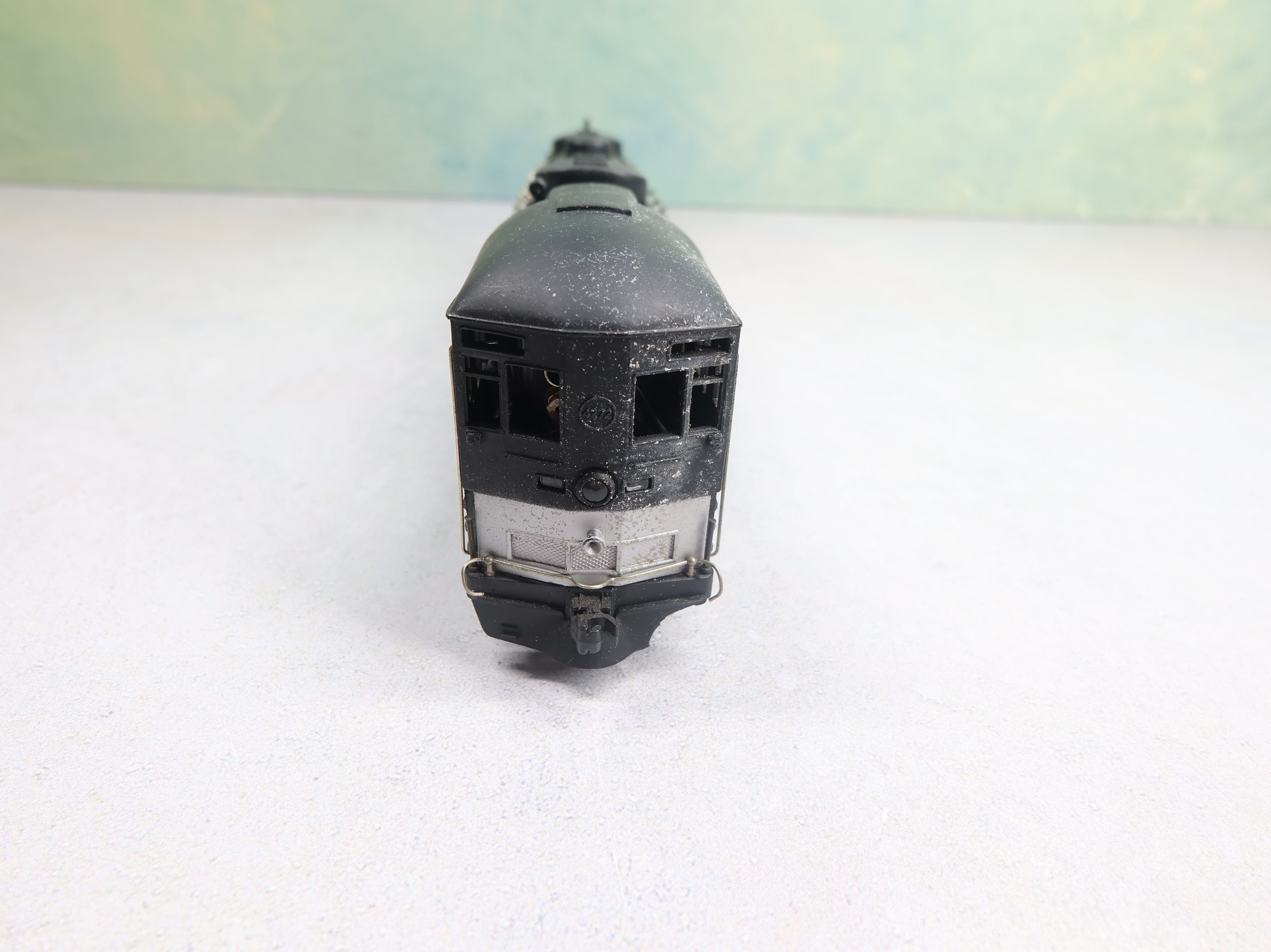 USED Rivarossi HO Scale 4-8-8-2 Cab Forward Steam Locomotive & Tender Southern Pacific #4272 Parts/Repairs DC