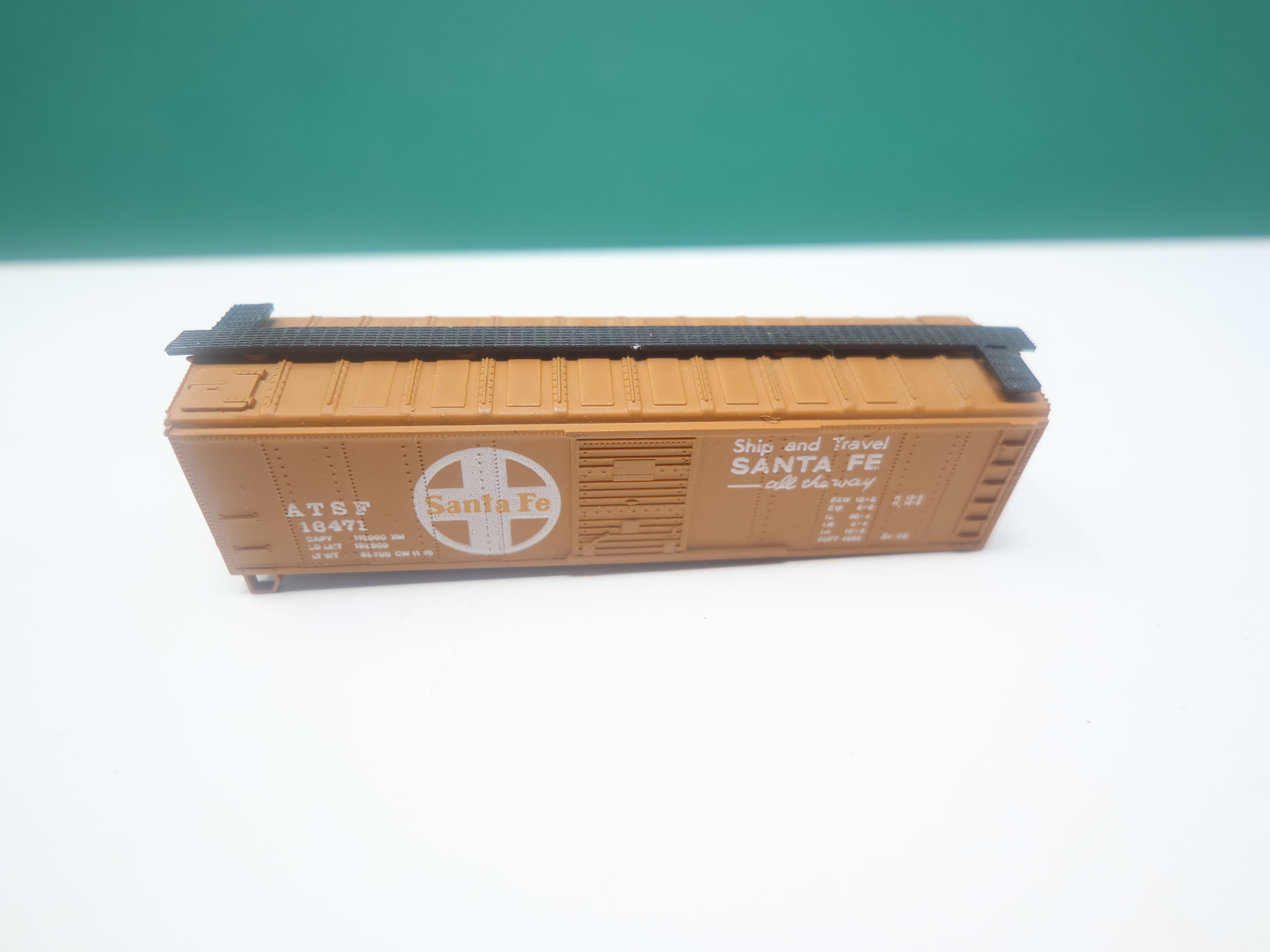 USED N Scale, 40' Box Car, Santa Fe ATSF #16471, No trucks