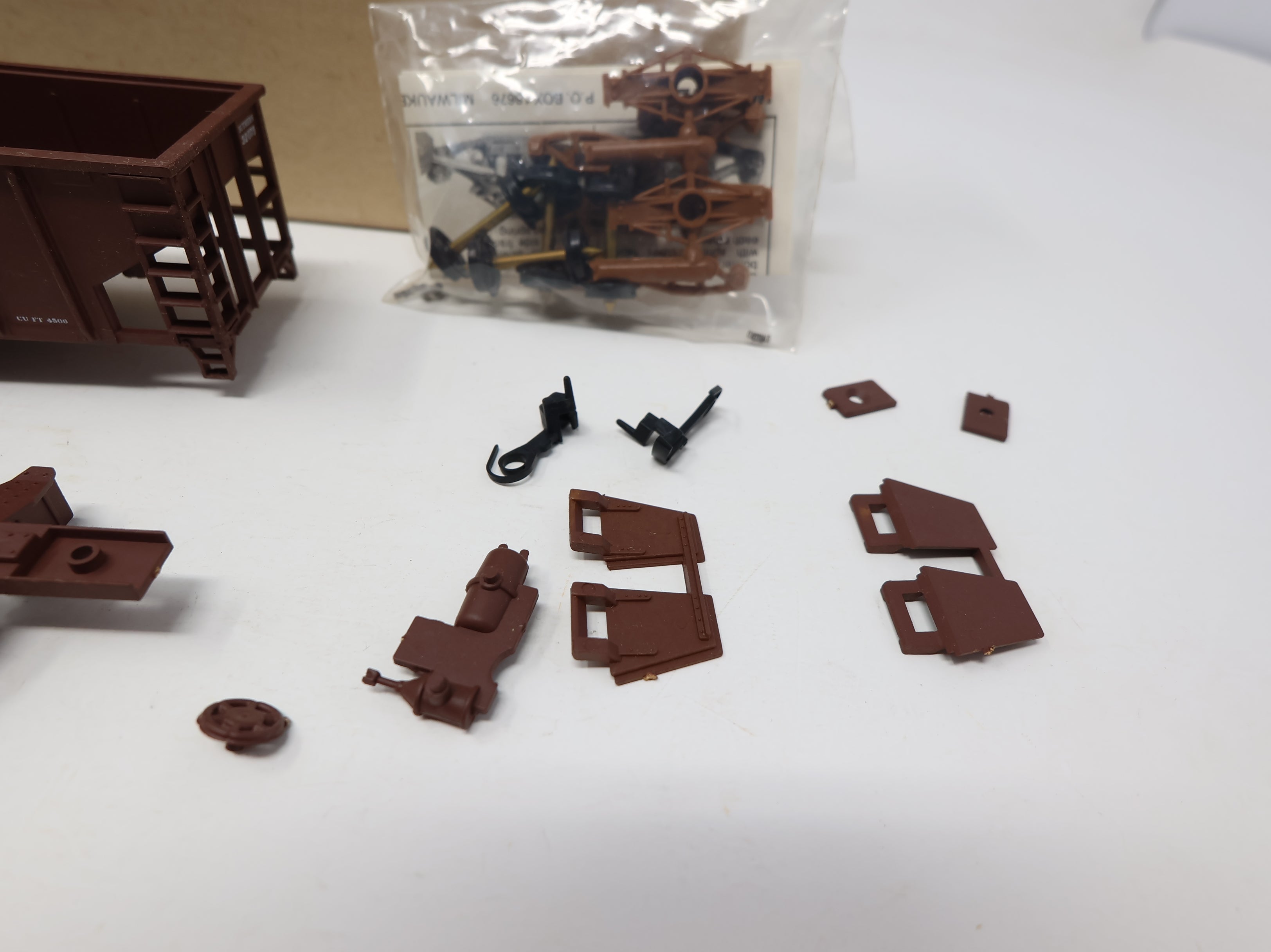 USED Walthers 932-3054 HO Scale 36' Converted Wood Chip Car Southern #132075 KIT
