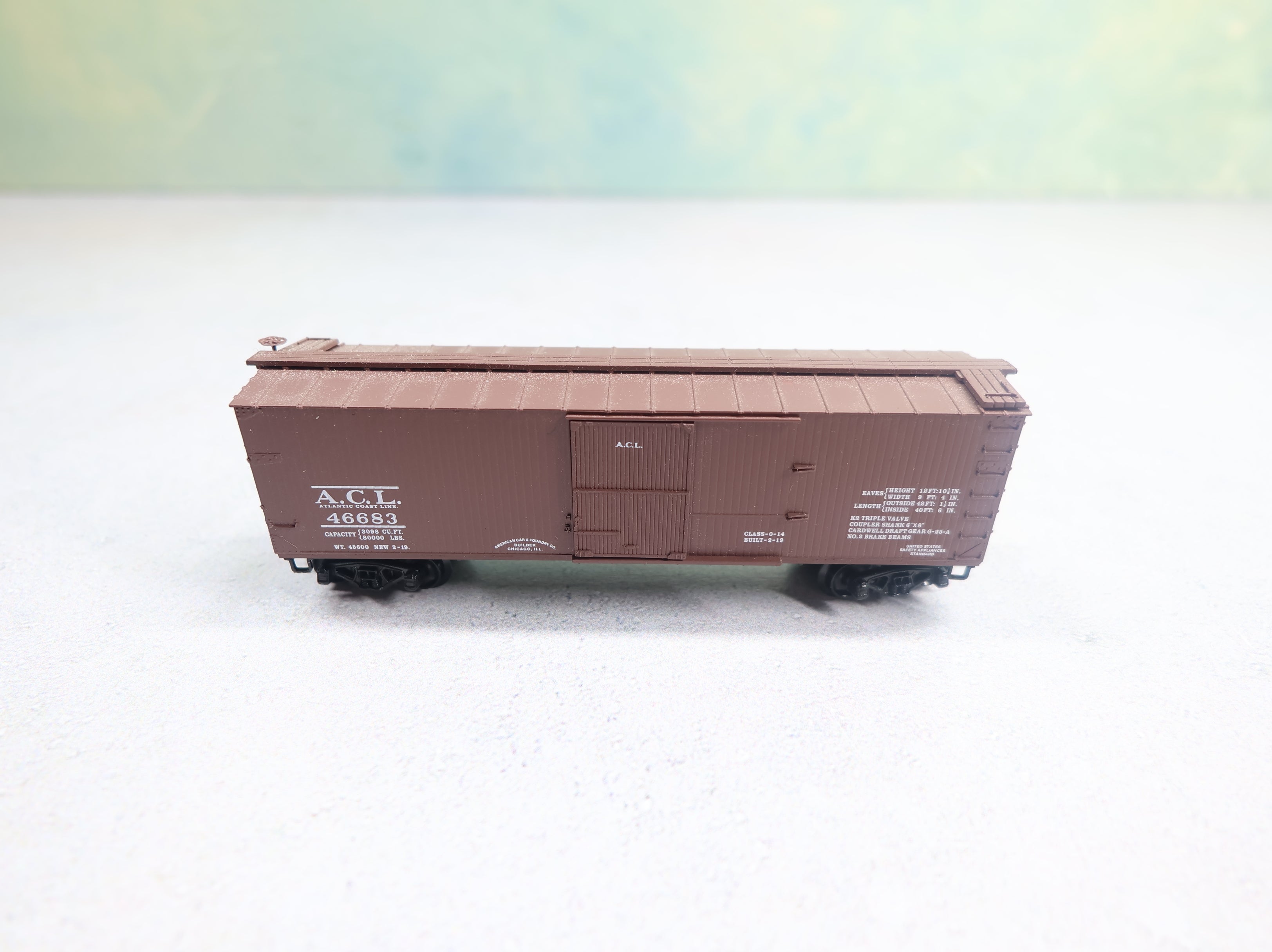 USED Micro-Trains 39080 N Scale 40' Double Sheathed Wood Box Car SD Atlantic Coast Line ACL #46683 Knuckle Couplers