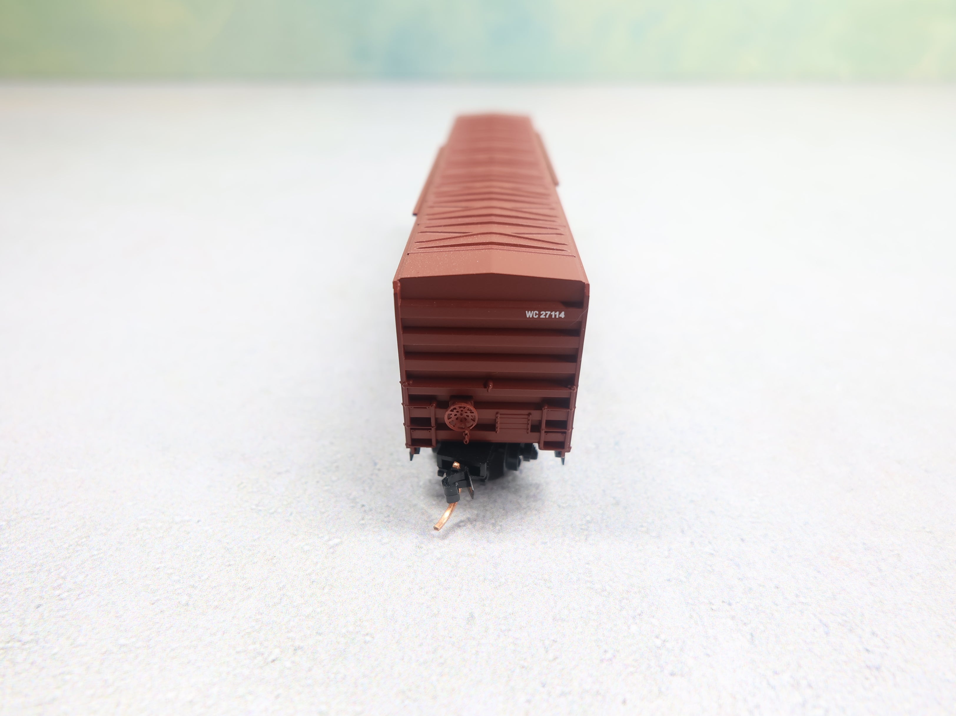 USED Micro-Trains 27200 N Scale 50' Rib Side Box Car SD Wisconsin Central WC #27114 Knuckle Couplers