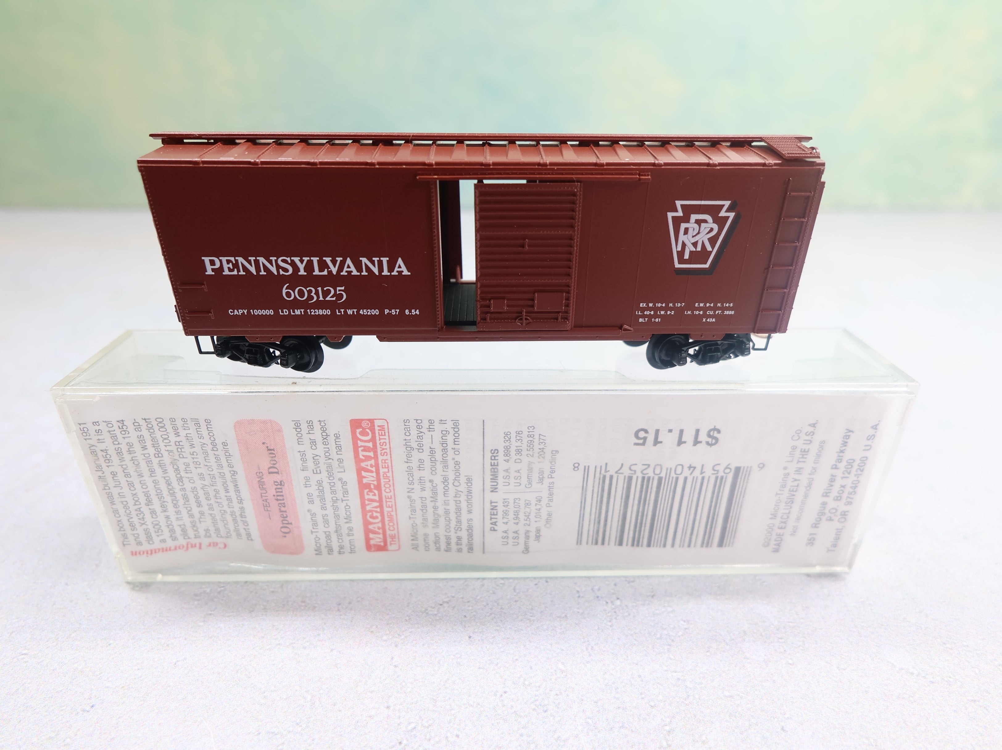 USED Micro-Trains 20780 N Scale 40' Box Car SD Pennsylvania #603125 Knuckle Couplers