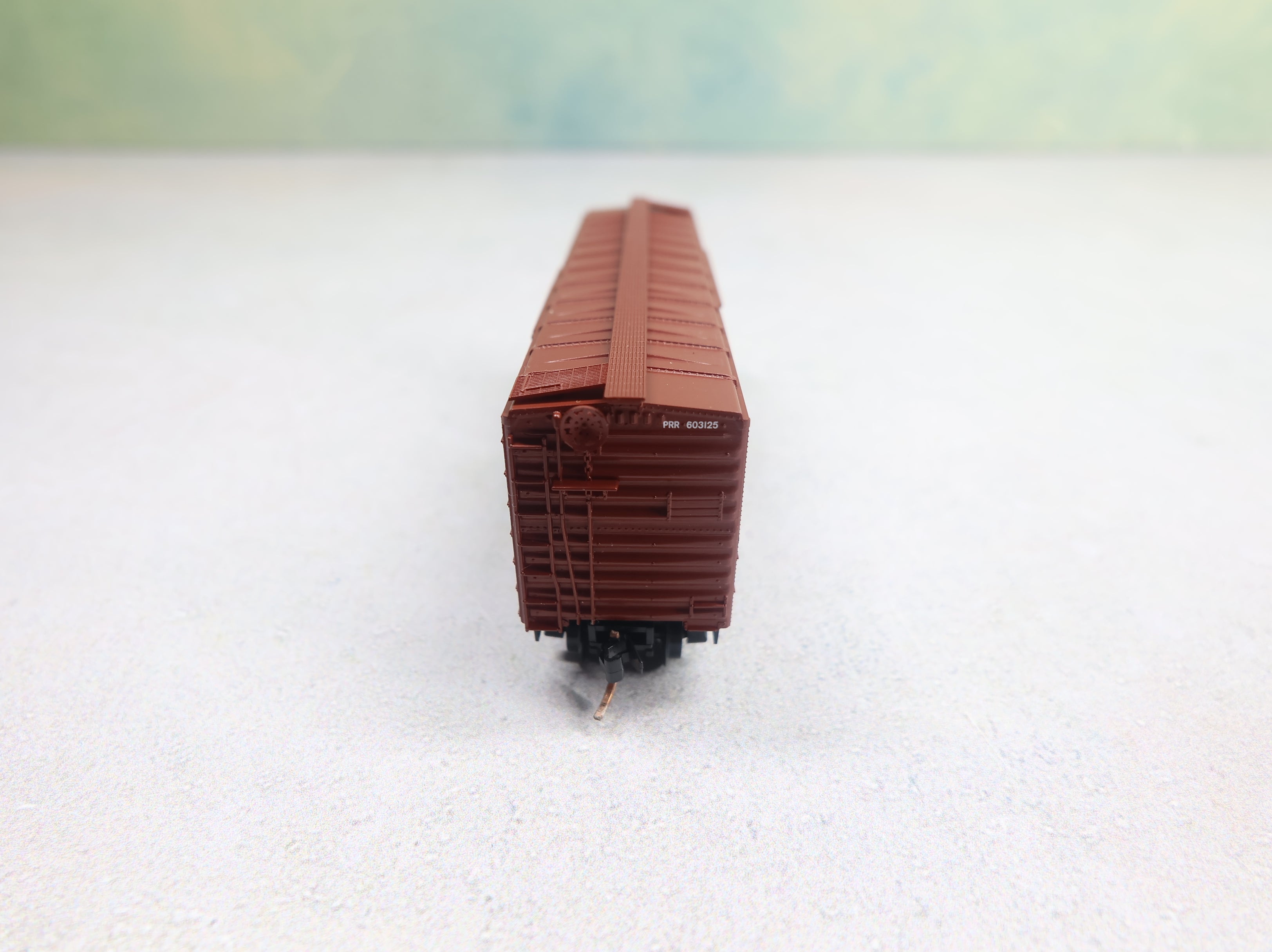USED Micro-Trains 20780 N Scale 40' Box Car SD Pennsylvania #603125 Knuckle Couplers