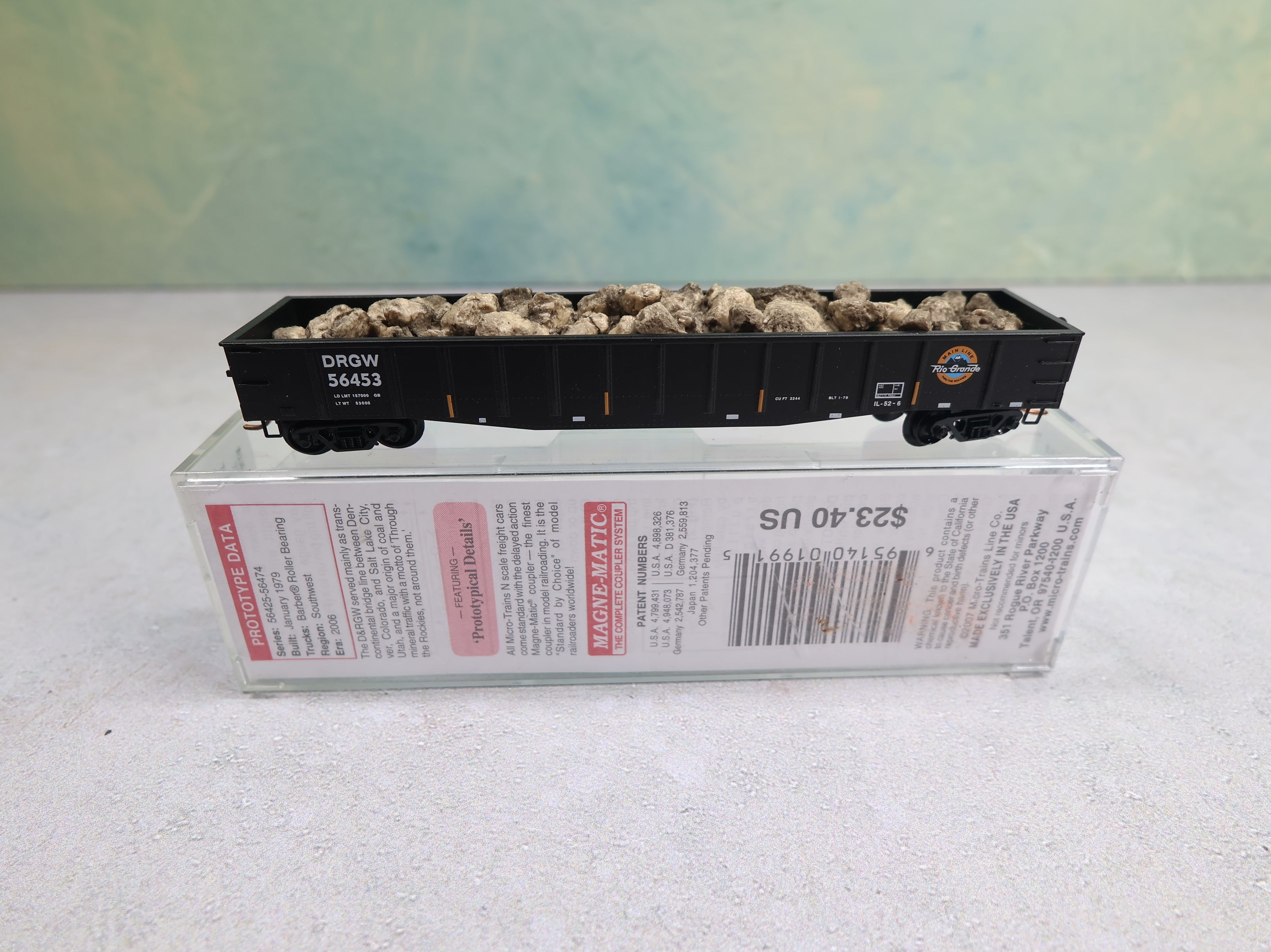 USED Micro-Trains 10500142 N Scale 50' Steel Side 14 Panel Fixed End Gondola w/ Rock Load Denver and Rio Grande Western DRGW #56453 Knuckle Couplers