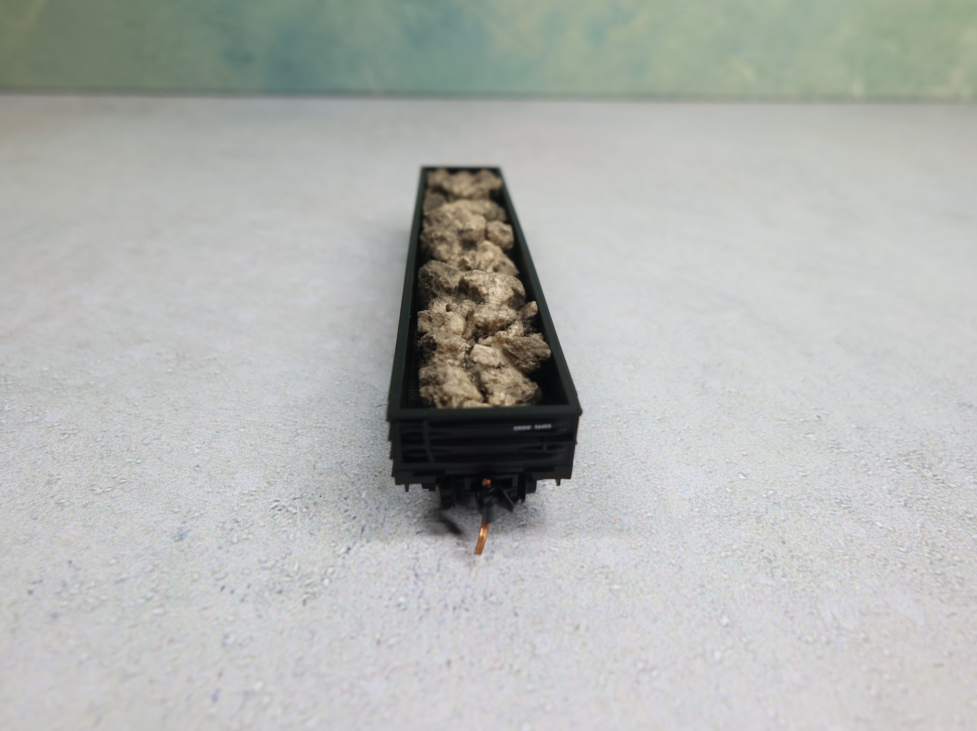 USED Micro-Trains 10500142 N Scale 50' Steel Side 14 Panel Fixed End Gondola w/ Rock Load Denver and Rio Grande Western DRGW #56453 Knuckle Couplers