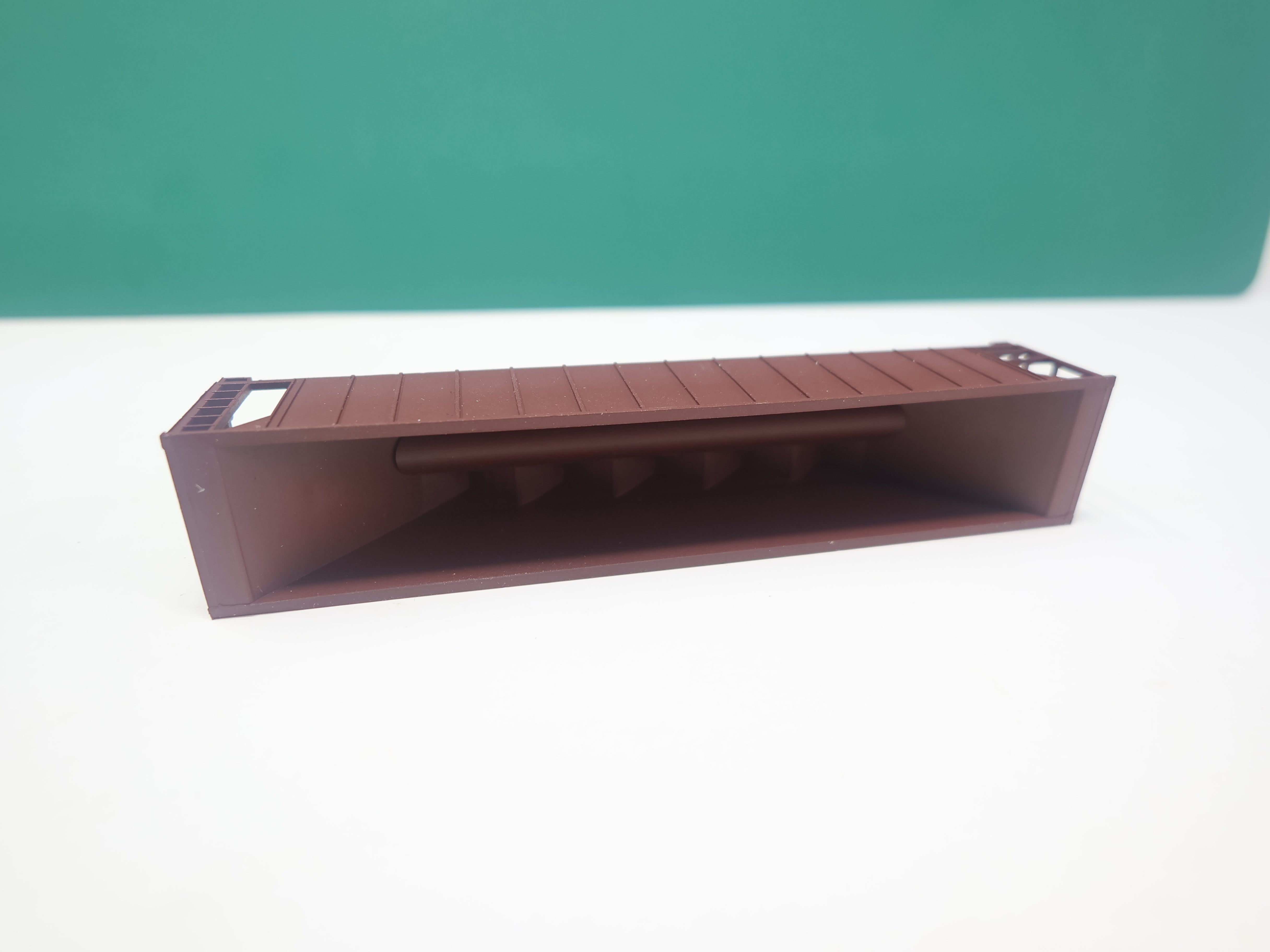 USED Precision Masters 1300 N Scale, Undecorated 5 Bay Hopper, No trucks