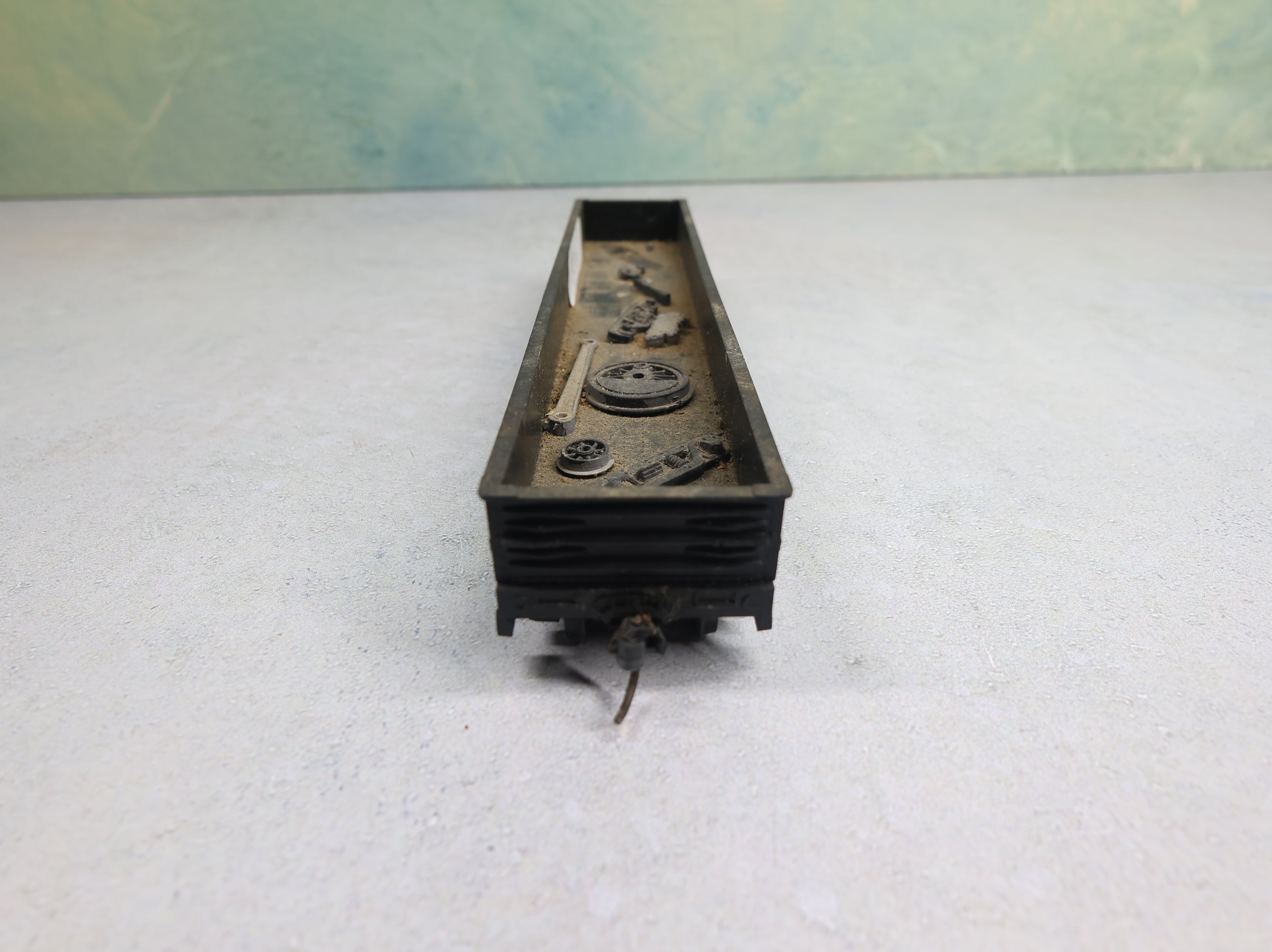 USED Athearn HO Scale 50' Gondola Erie Lackawanna EL #15487 Scrap Load